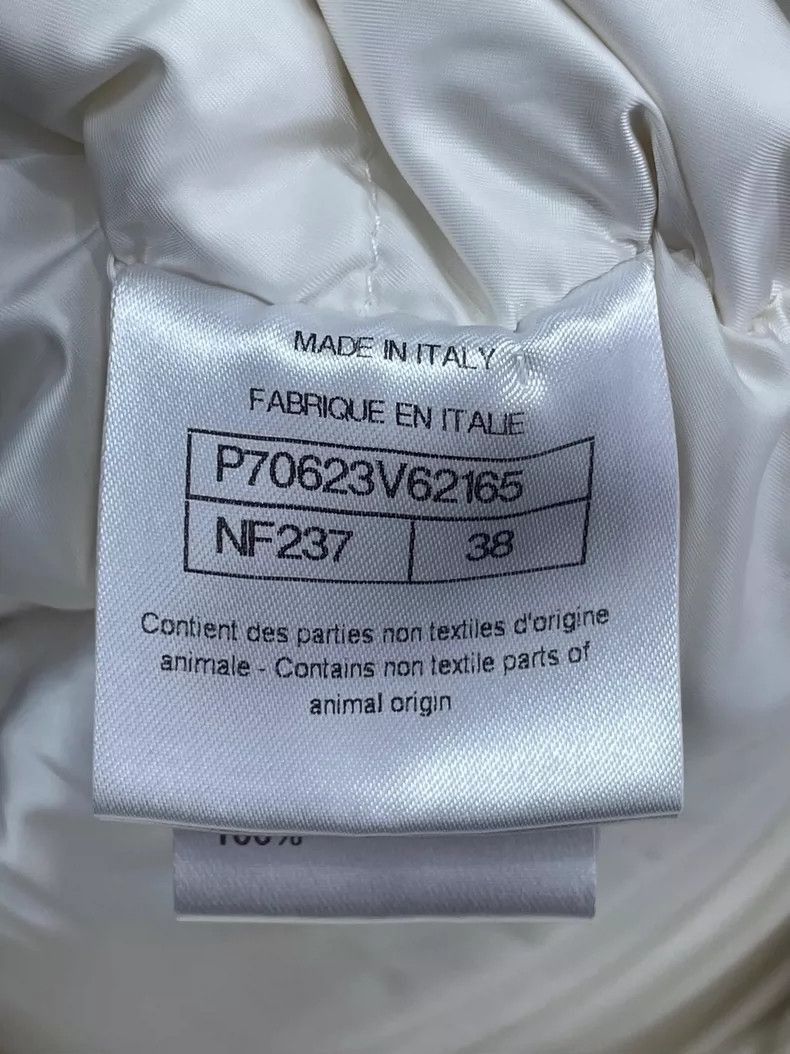 Chanel Chanel White Logo Down Jacket -2505 Size M / US 6-8 / IT 42-44 - 8 Thumbnail