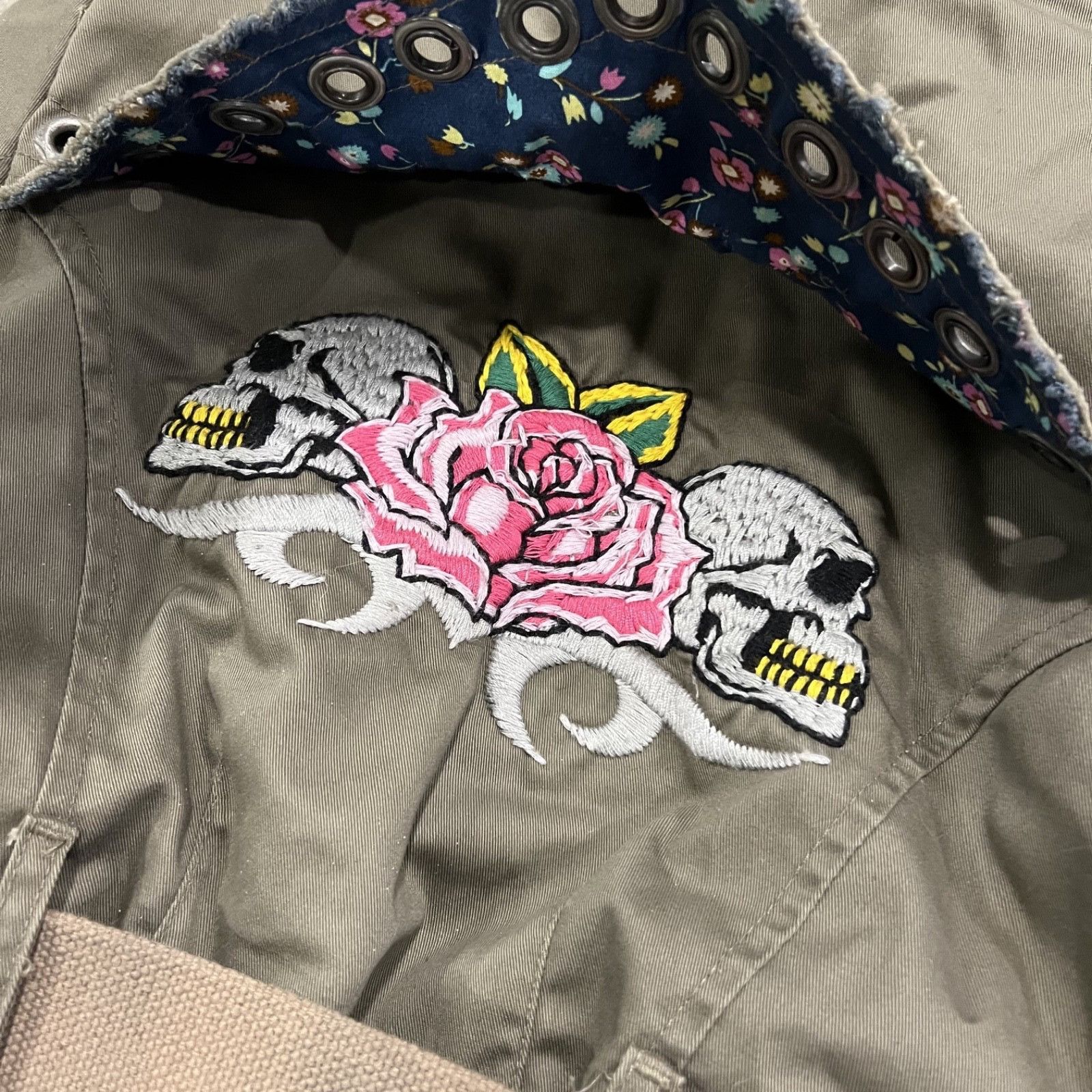 Vintage Y2K WE-R We Are Angels Cropped Army Jacket 9835AC Size XS / US 0-2 / IT 36-38 - 5 Thumbnail
