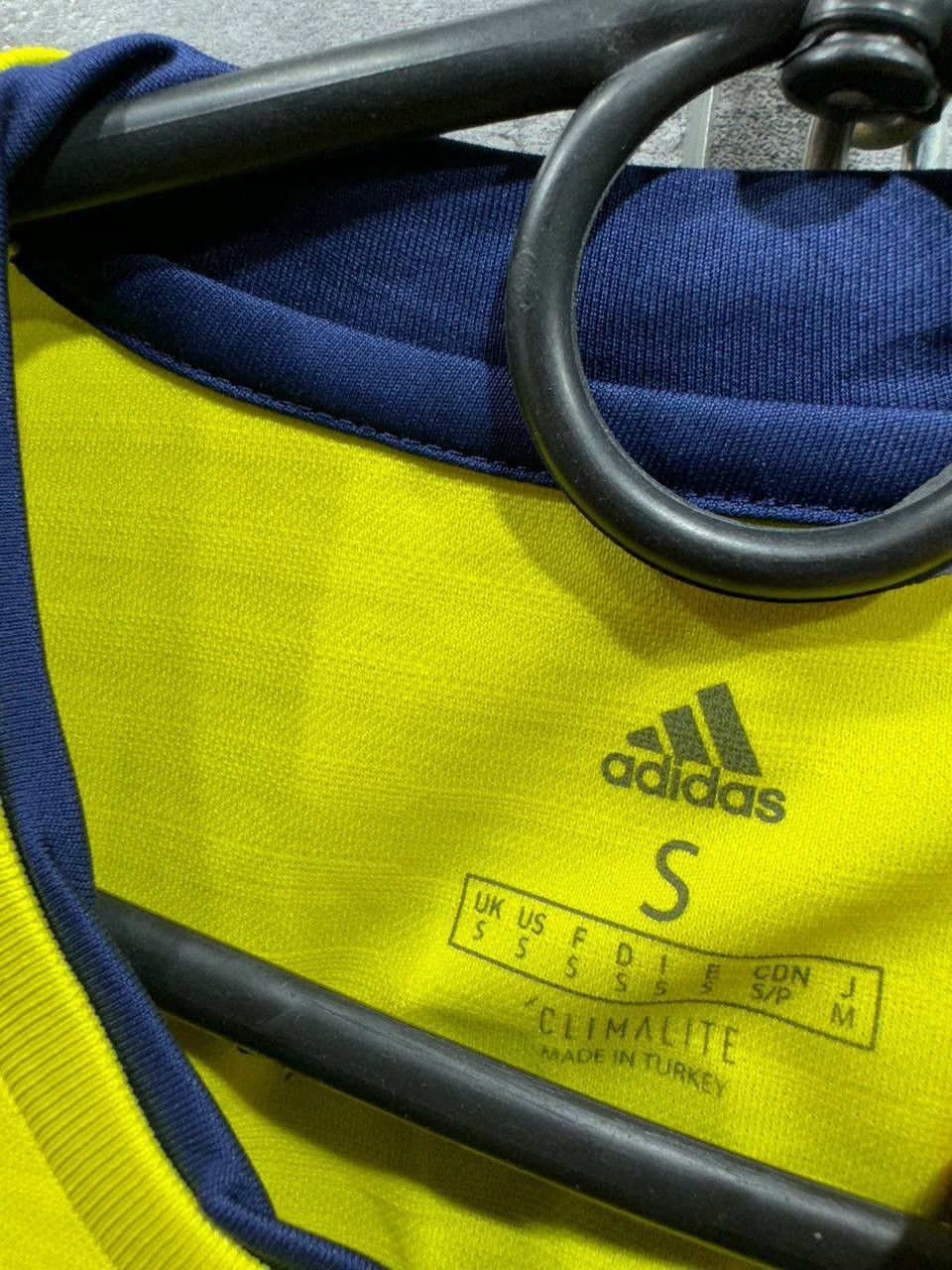 Adidas Fenerbahce 2019 - 2020 Away football Adidas Shirt size S Size US S / EU 44-46 / 1 - 10 Thumbnail
