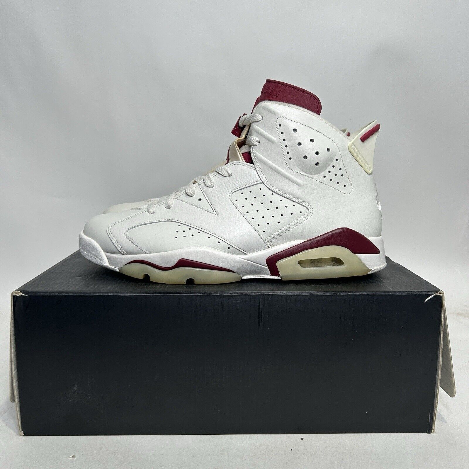 Nike Nike Air Jordan 6 Retro OG “Maroon” 2024 Size US 11 / EU 44 - 6 Thumbnail