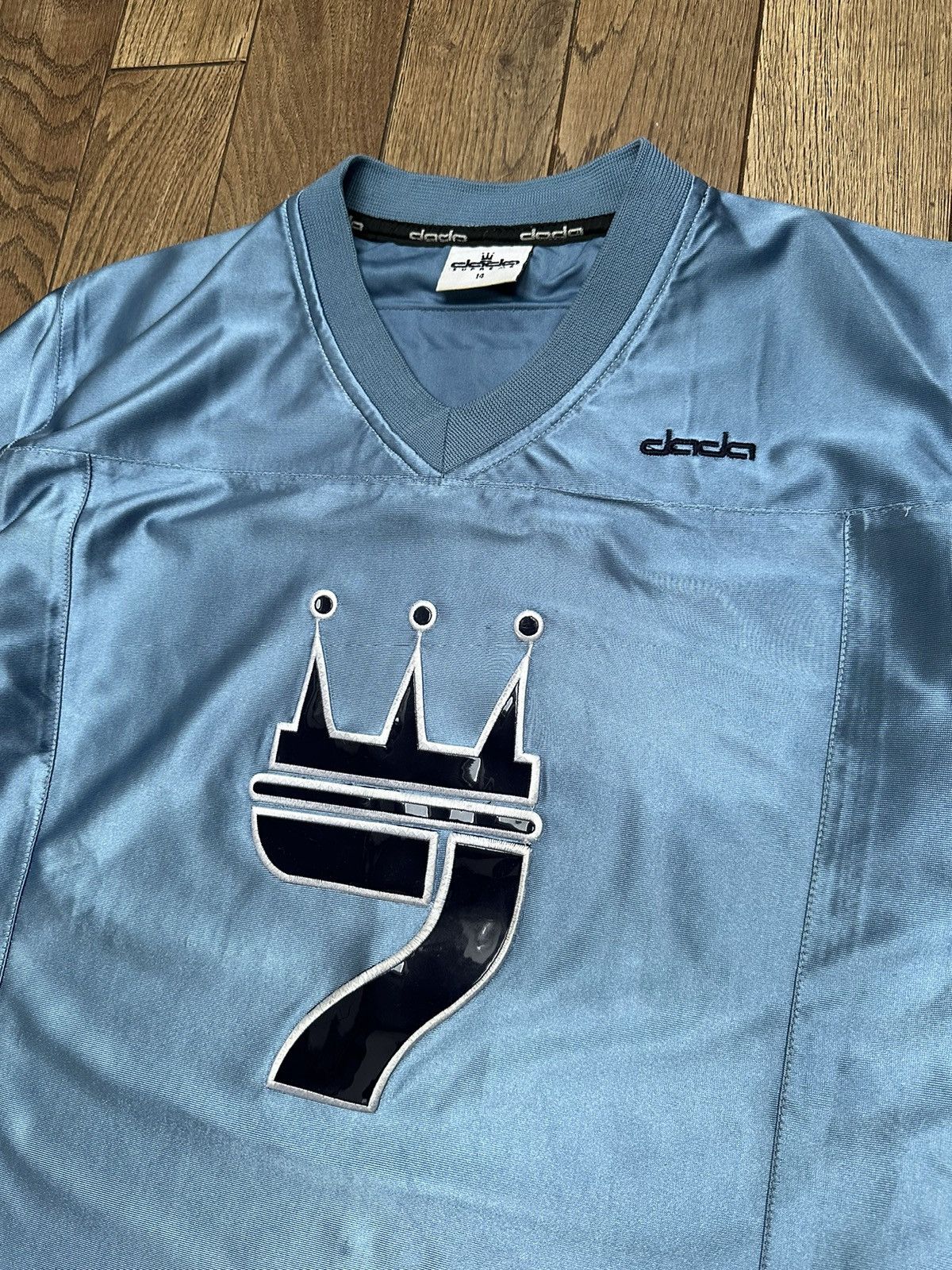 Vintage Vintage 90s Dada Supreme Jersey Shirt Hip Hop Streetwear Y2K Size US S / EU 44-46 / 1 - 3 Thumbnail
