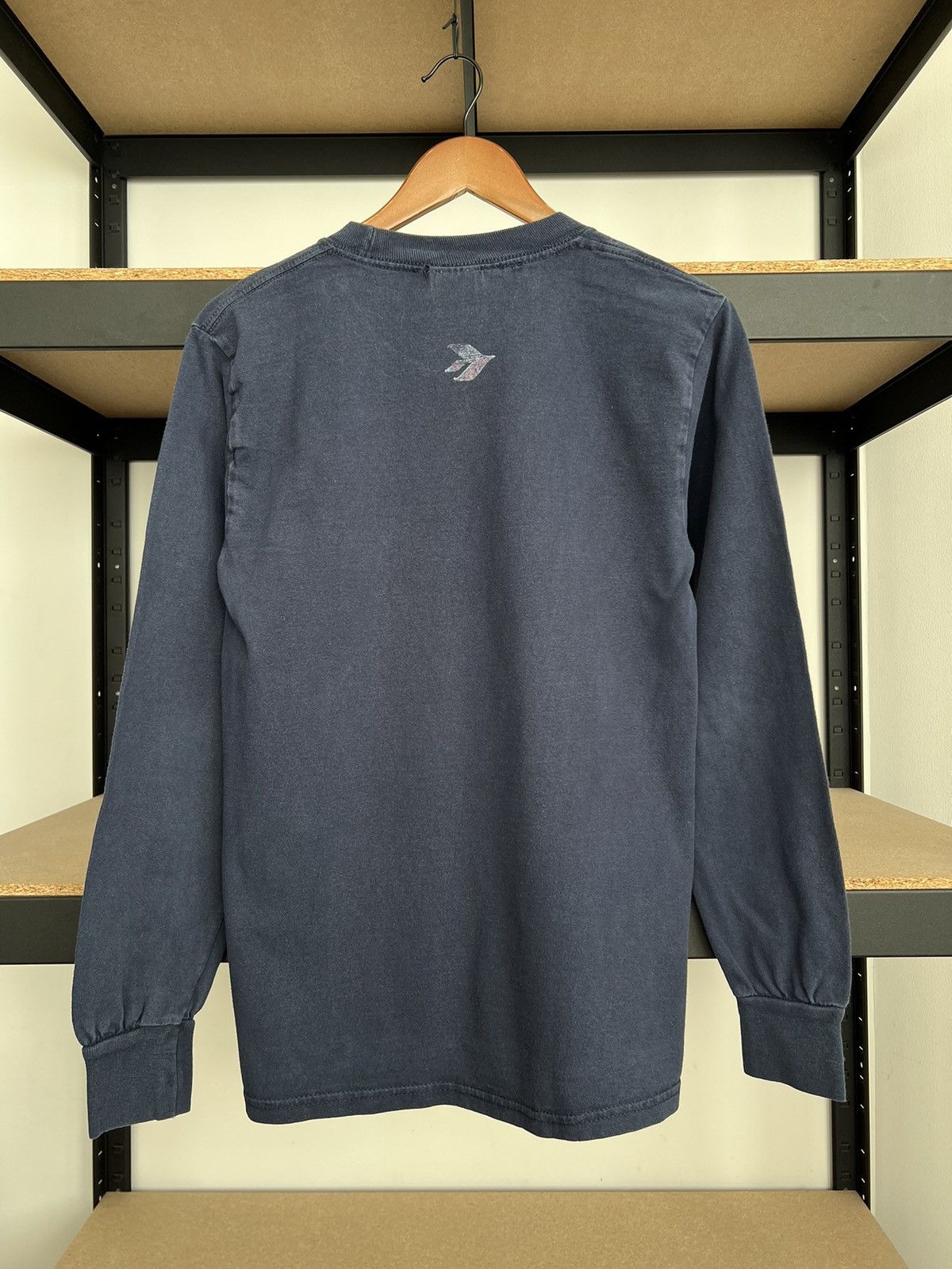 Vintage Vintage 2000s Savier Skateboards Skateboarding Y2k T-shirt Size US S / EU 44-46 / 1 - 2 Thumbnail