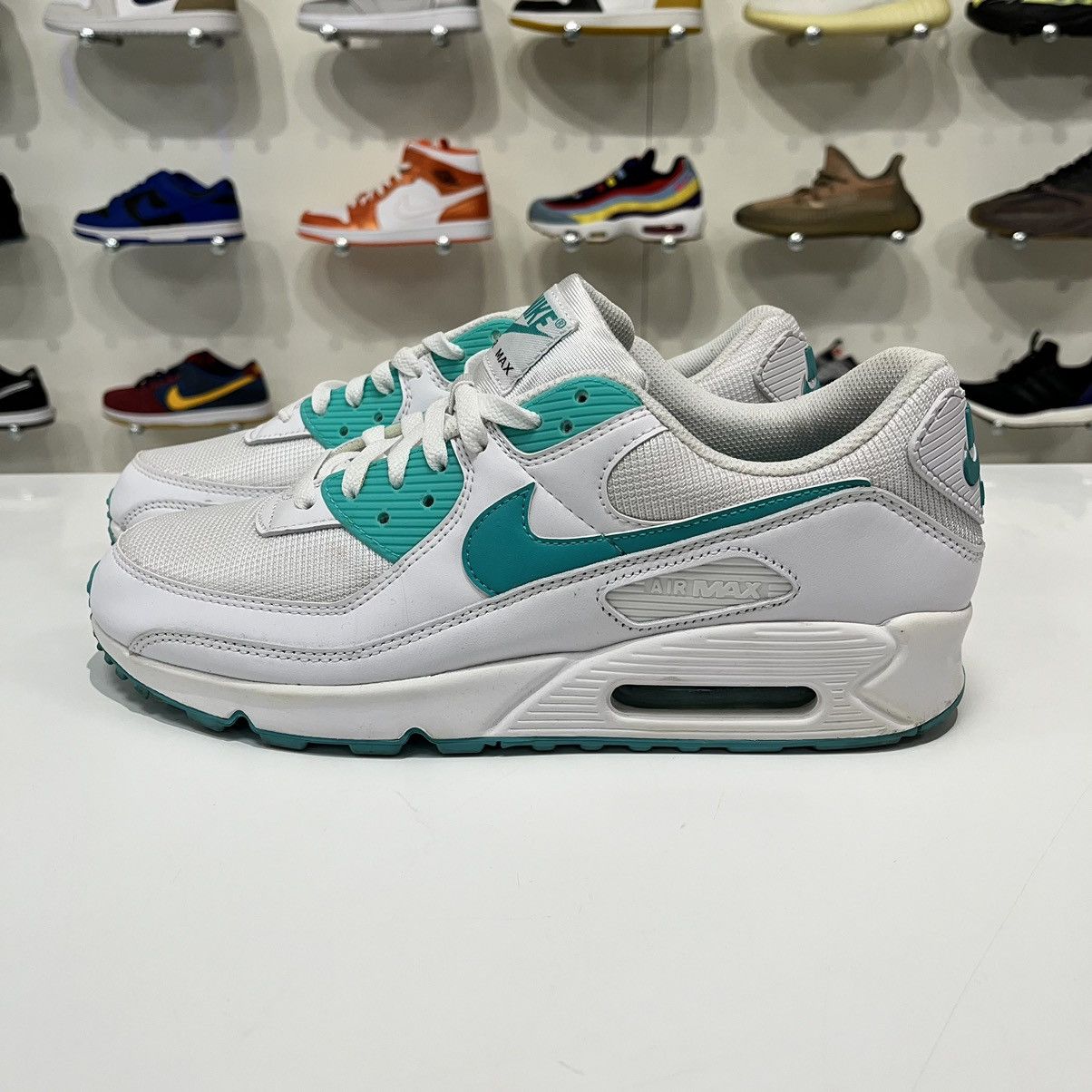 Nike Nike Air Max 90 Hyper Jade Size US 11.5 / EU 44-45 - 3 Thumbnail