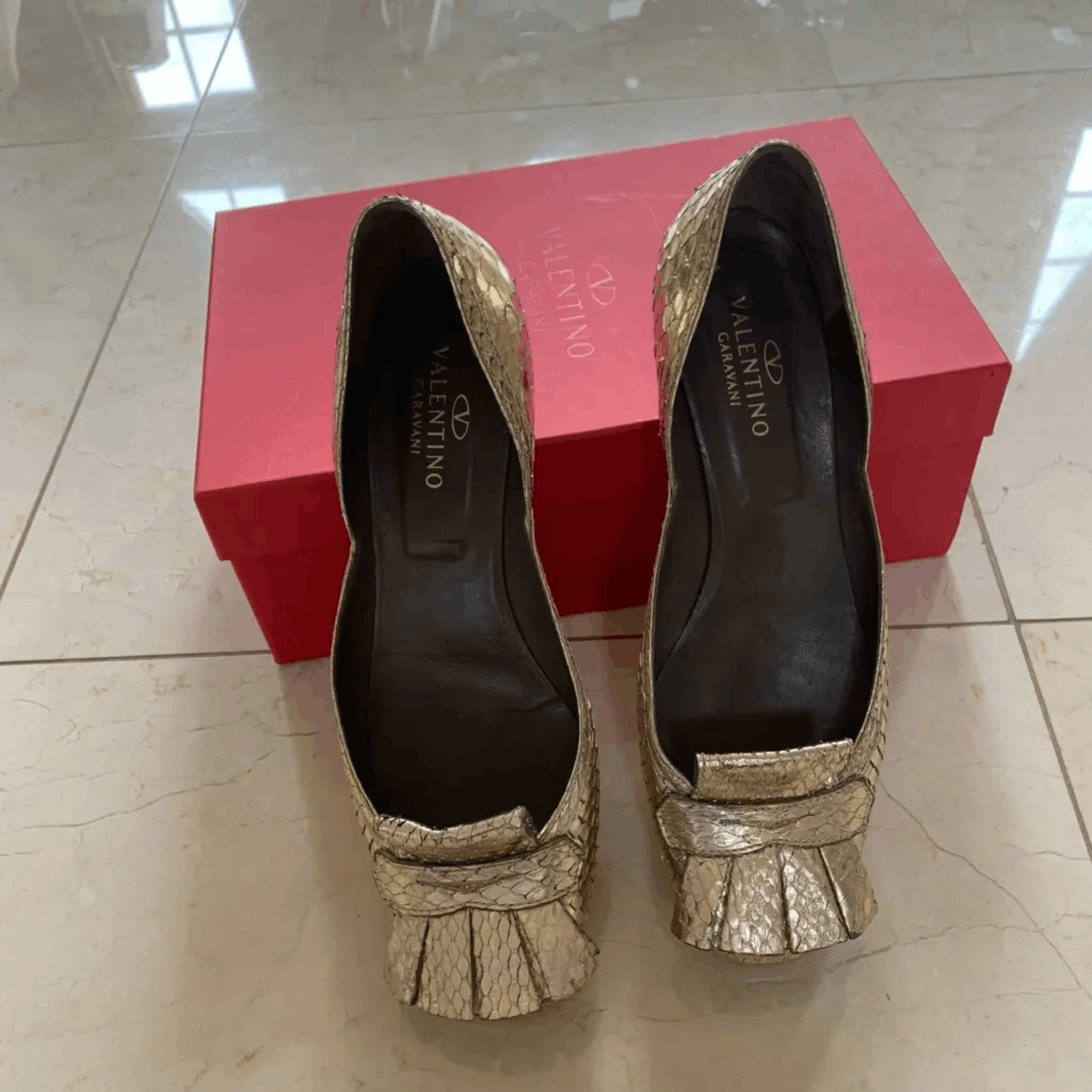 Valentino Valentino Garavani Python Leather Kitten Heels Gold Size US 9 / IT 39 - 1 Thumbnail