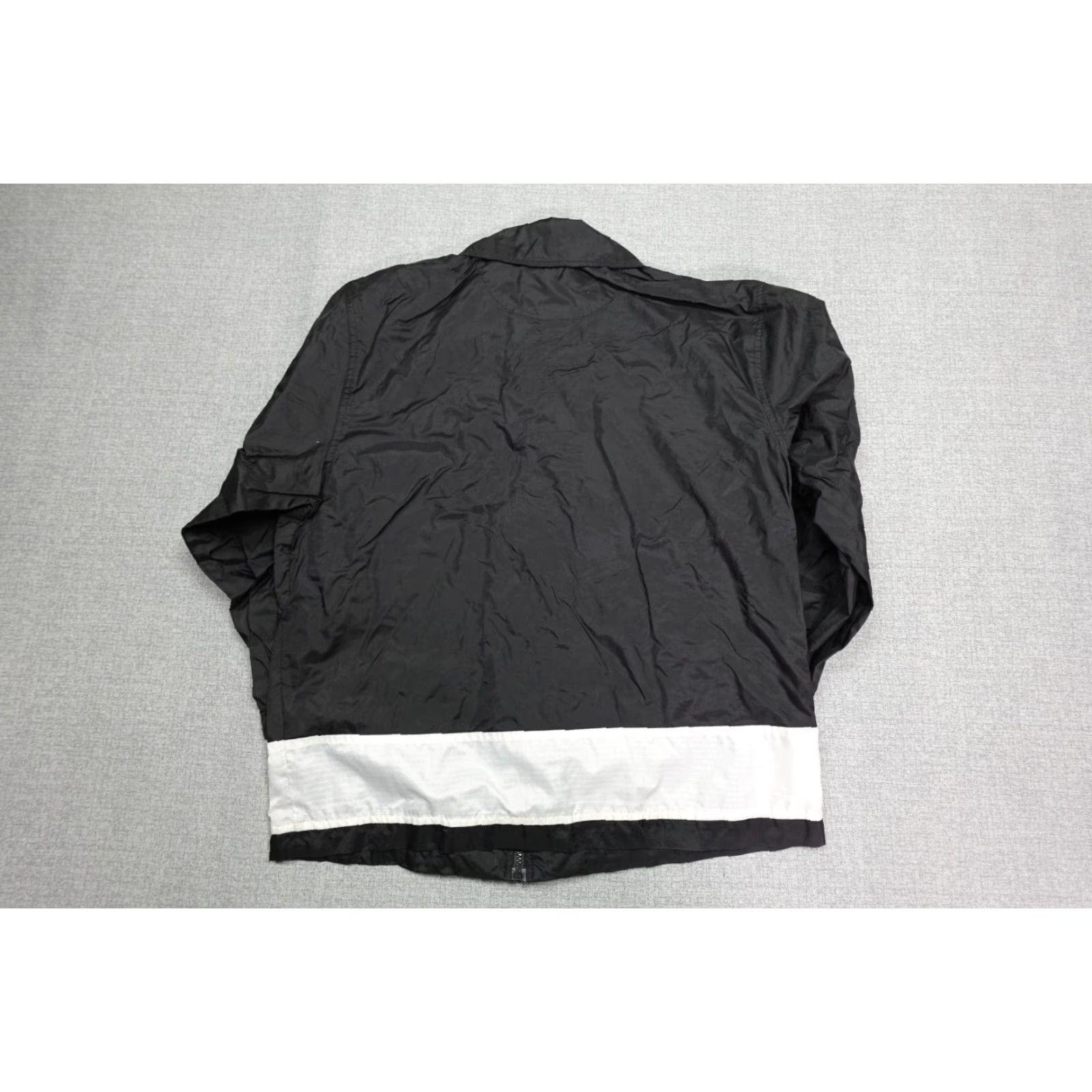 Nike Nike Jacket Womens Large Black Windbreaker Lightweight Track Warm Up Swishy Size L / US 10 / IT 46 - 5 Thumbnail