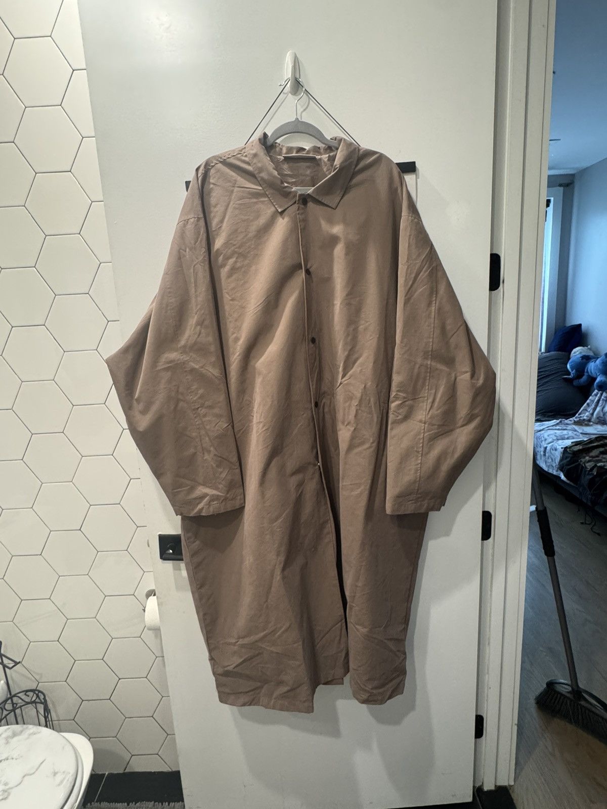Essentials Essentials by Fear of God Parka Trench Coat Size US XL / EU 56 / 4 - 2 Thumbnail