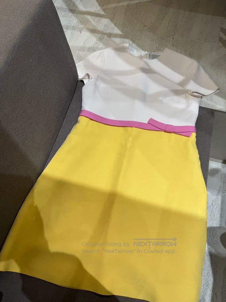 Valentino Valentino Yellow and white color-blocked slim dress Size M / US 6-8 / IT 42-44 - 1 Thumbnail