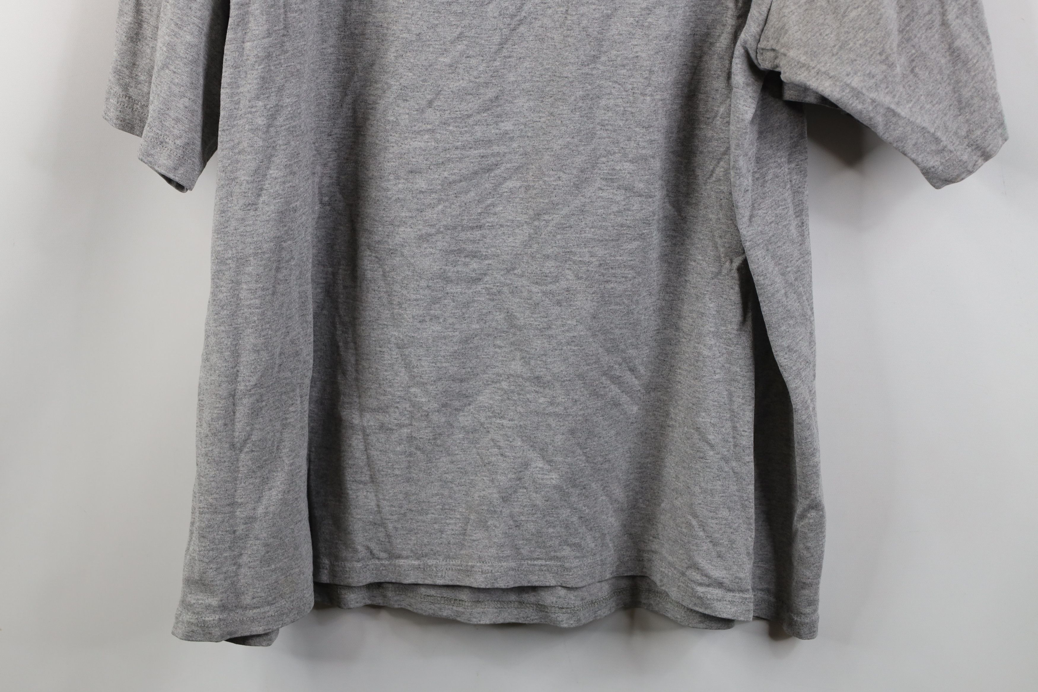 Vintage Vintage 90s Detroit Red Wings Hockey Short Sleeve T-Shirt Size US XL / EU 56 / 4 - 15 Thumbnail