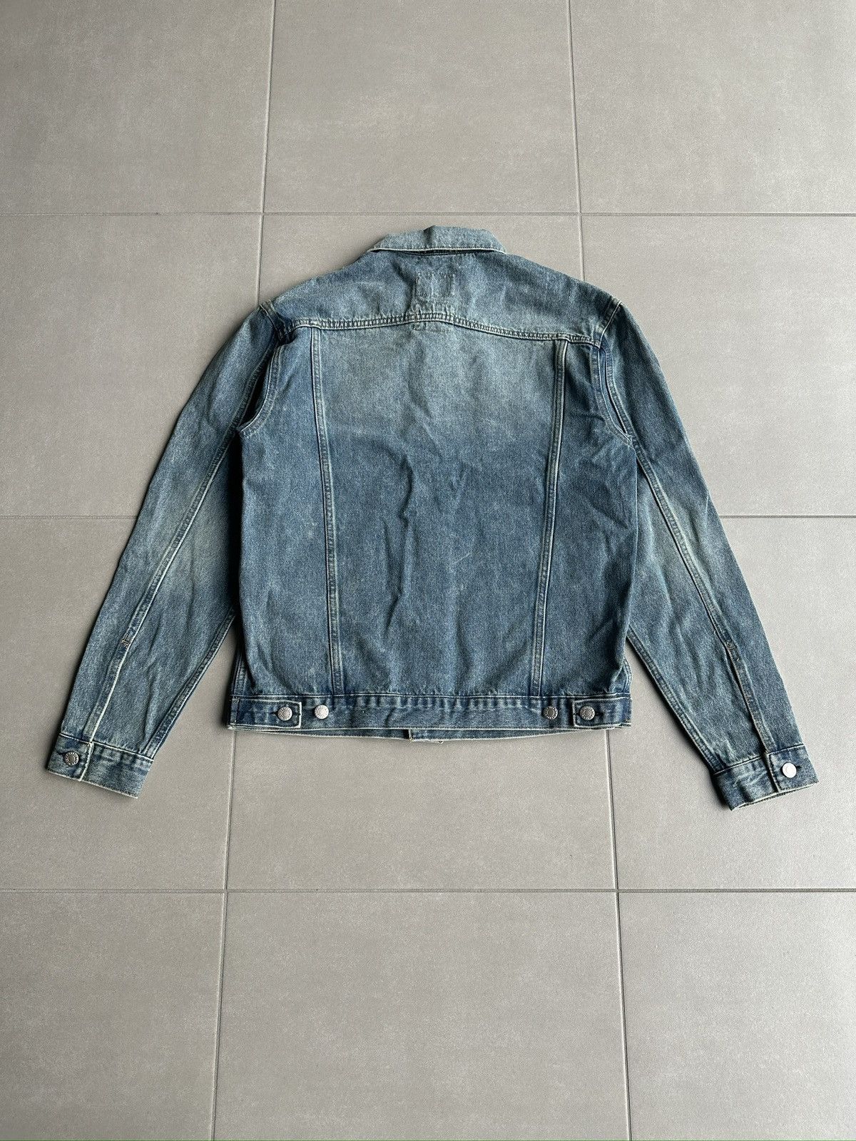Helmut Lang Helmut Lang Circa 2000’s vintage sanded denim trucker jacket Size US M / EU 48-50 / 2 - 6 Thumbnail