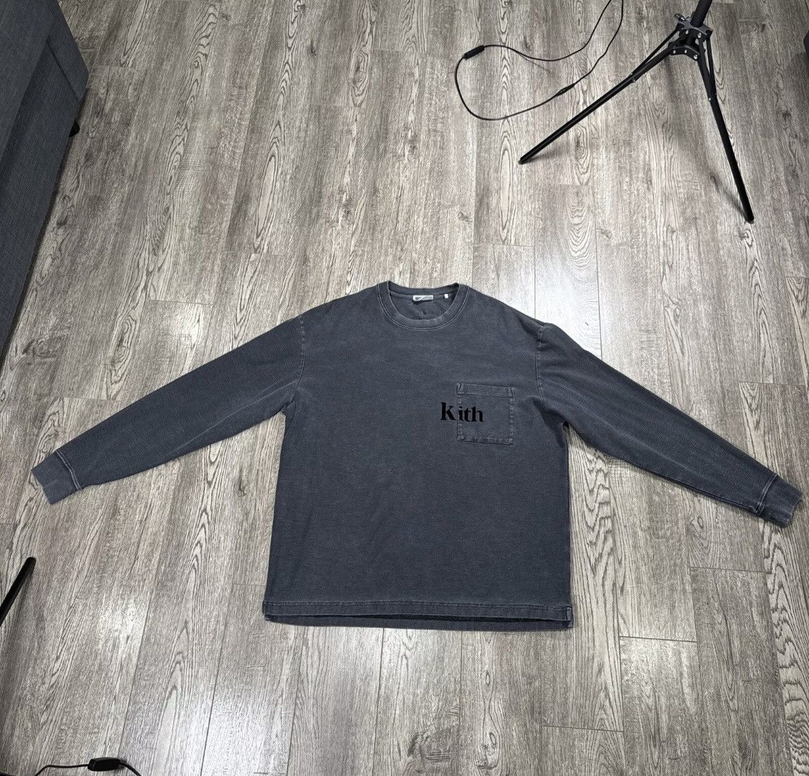 Kith × Ronnie Fieg Kith Quinn tee long sleeve “reality Kith × Ronnie Fieg Kith Quinn tee long sleeve “reality