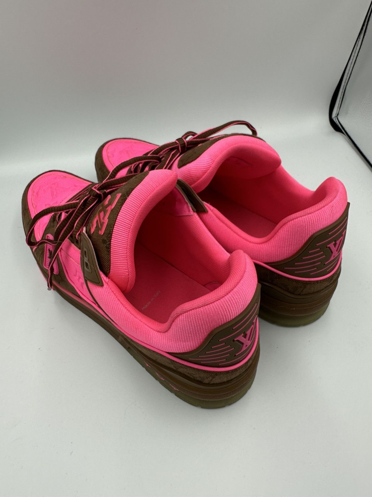 Louis Vuitton Louis Vuitton Low top Sneakers Size US 13 / EU 46 - 13 Thumbnail