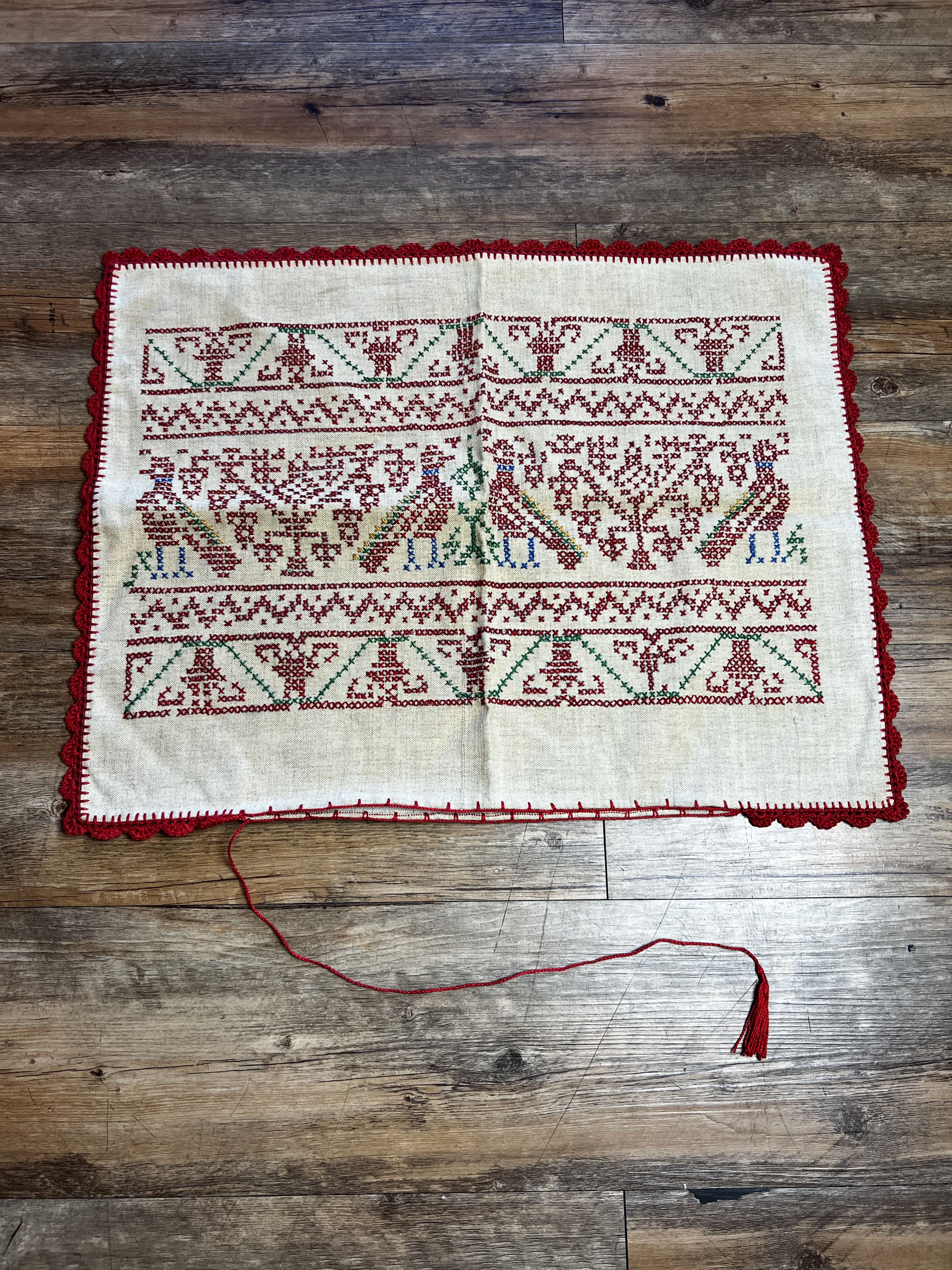 Vintage Vintage Needle Point Cross Stitch Throw Pillow Case Size ONE SIZE - 2 Thumbnail