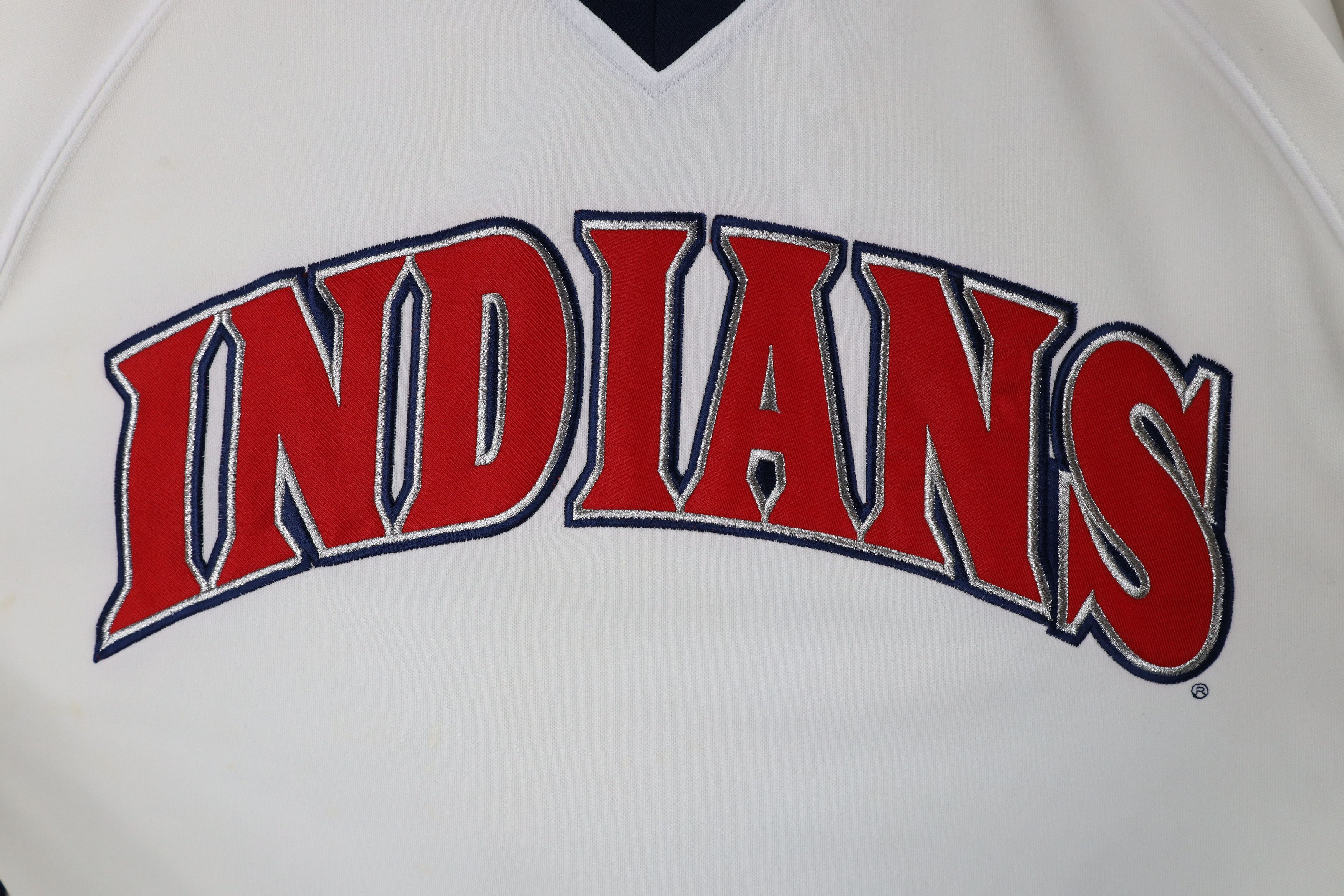 Vintage Vintage 90s Heavyweight Cleveland Indians Baseball Jersey Size US L / EU 52-54 / 3 - 5 Thumbnail