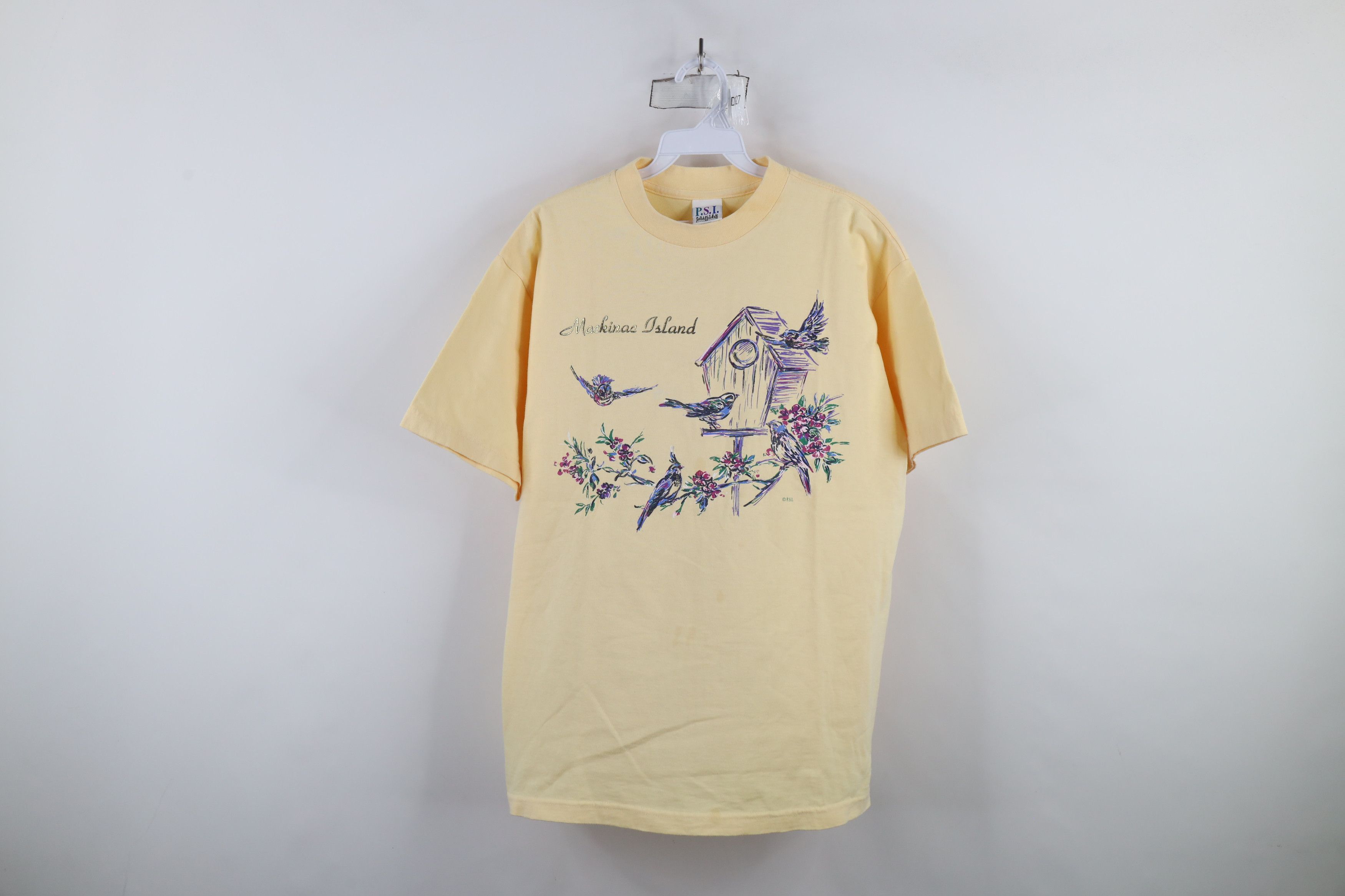 Vintage Vintage 90s Streetwear Island Nature Bird Flower T-Shirt Size L / US 10 / IT 46 - 1 Thumbnail
