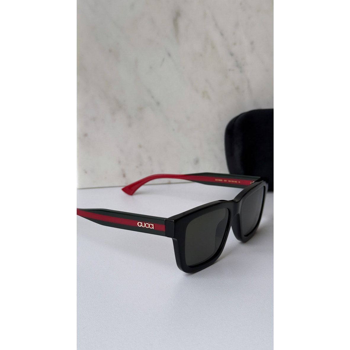 Gucci NEW Gucci GG1869S Black Squared Sunglasses $515 Size ONE SIZE - 6 Thumbnail