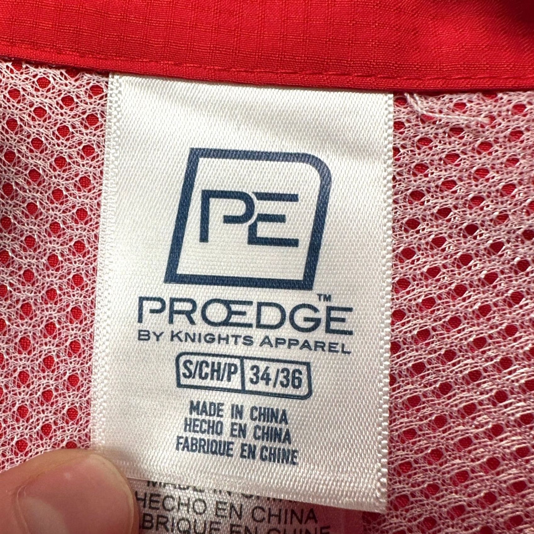 Vintage VINTAGE? No. Ohio State Buckeyes Pro Edge Button Down Shirt Mens Small Red Short Sleeve Size US S / EU 44-46 / 1 - 4 Thumbnail