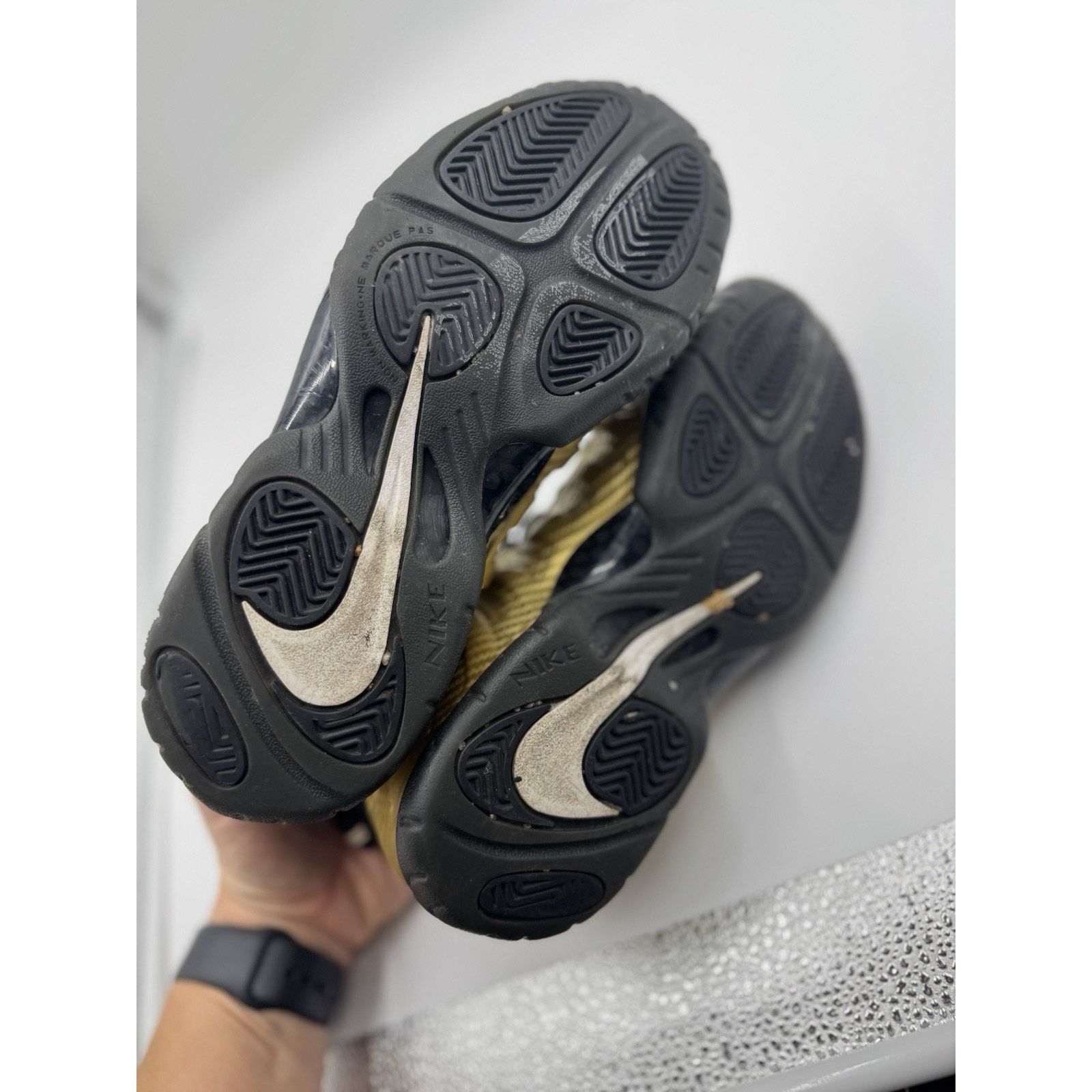 Nike Size 5.5 (GS) - Nike Little Posite Pro Mid Metallic Gold Size US 5.5 / IT 35.5 - 5 Thumbnail