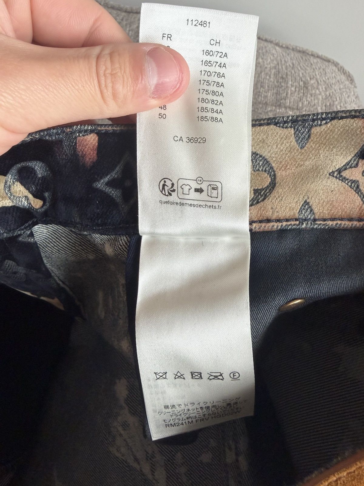 Louis Vuitton Louis Vuitton Faded Cloud Jeans Size US 32 / EU 48 - 9 Thumbnail