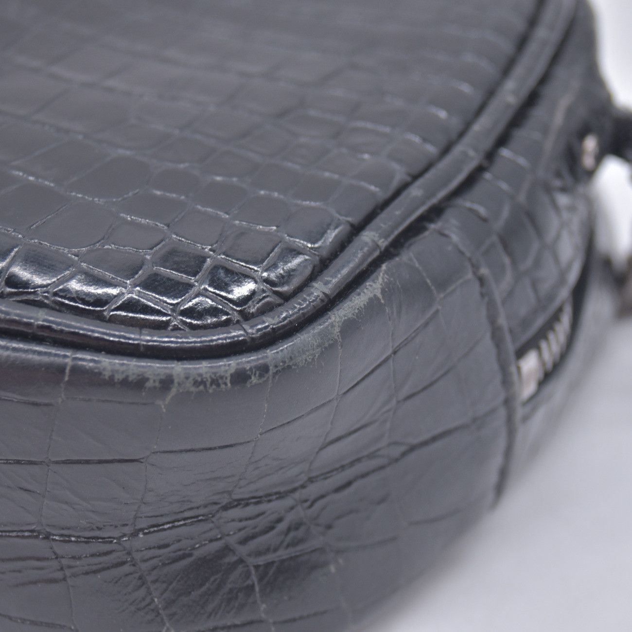 Saint Laurent Paris 2019 Saint Laurent Calfskin Crocodile Embossed Monogram Mini Size ONE SIZE - 9 Thumbnail