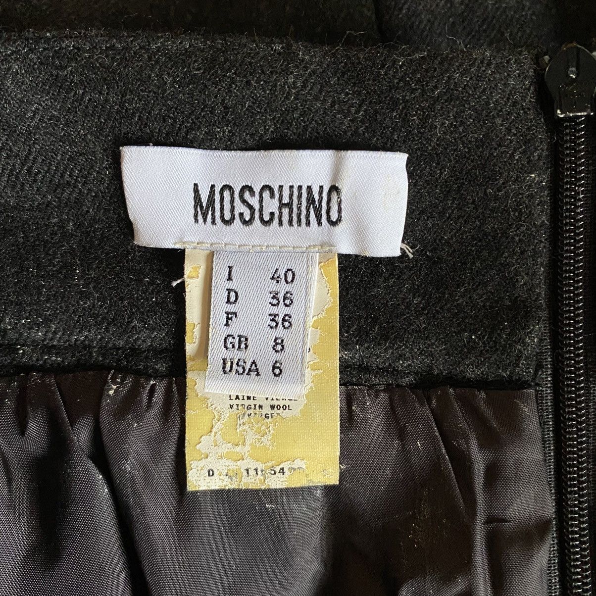 Moschino MOSCHINO Black Pencil Skirt with Side Ruffles Size 28" / US 6 / IT 42 - 15 Thumbnail