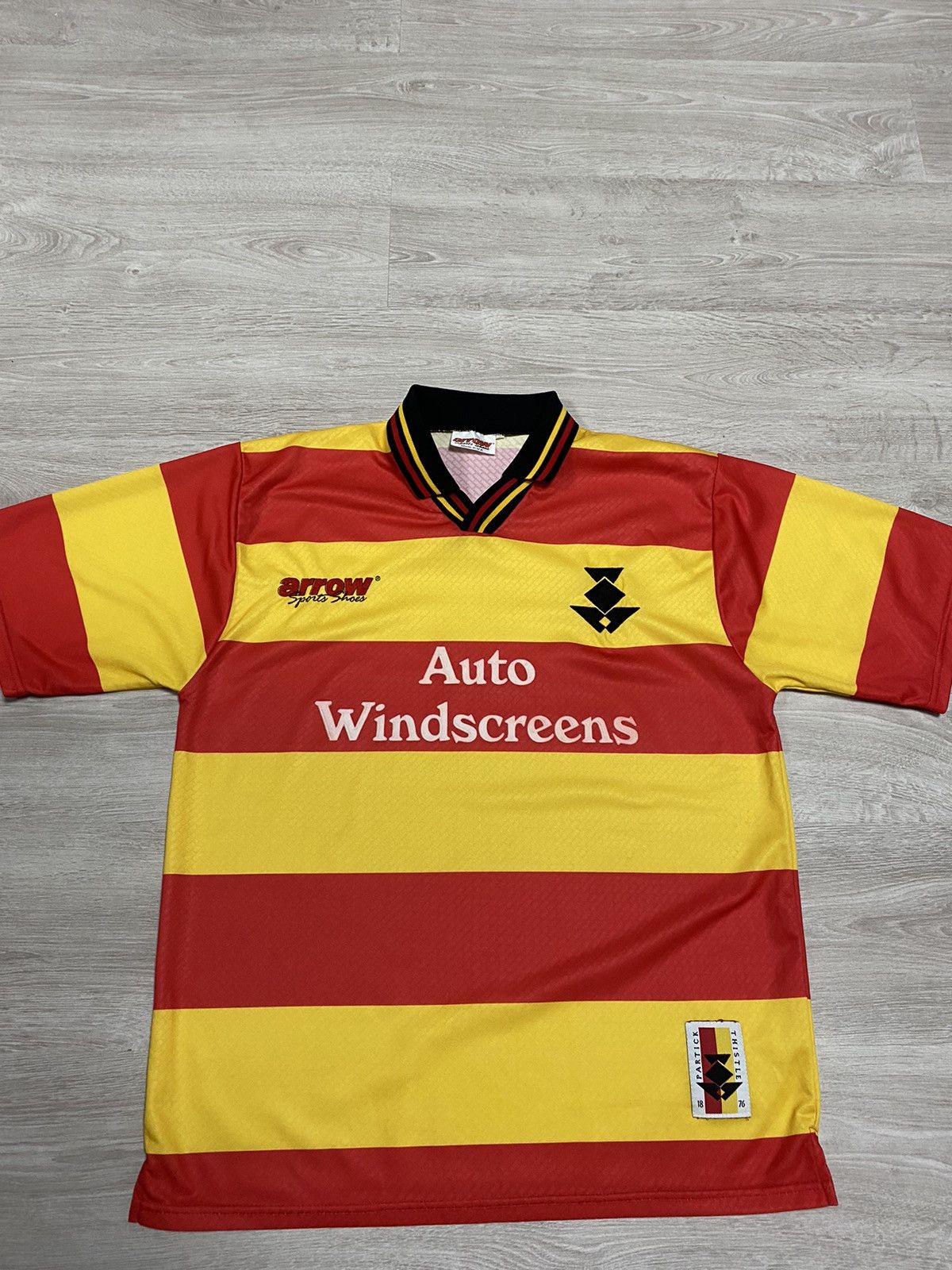 image of Vintage Partick Thistle Scotland 1997/99 Shirt Arrow Sports in Red/Yellow, Men's (Size Large)