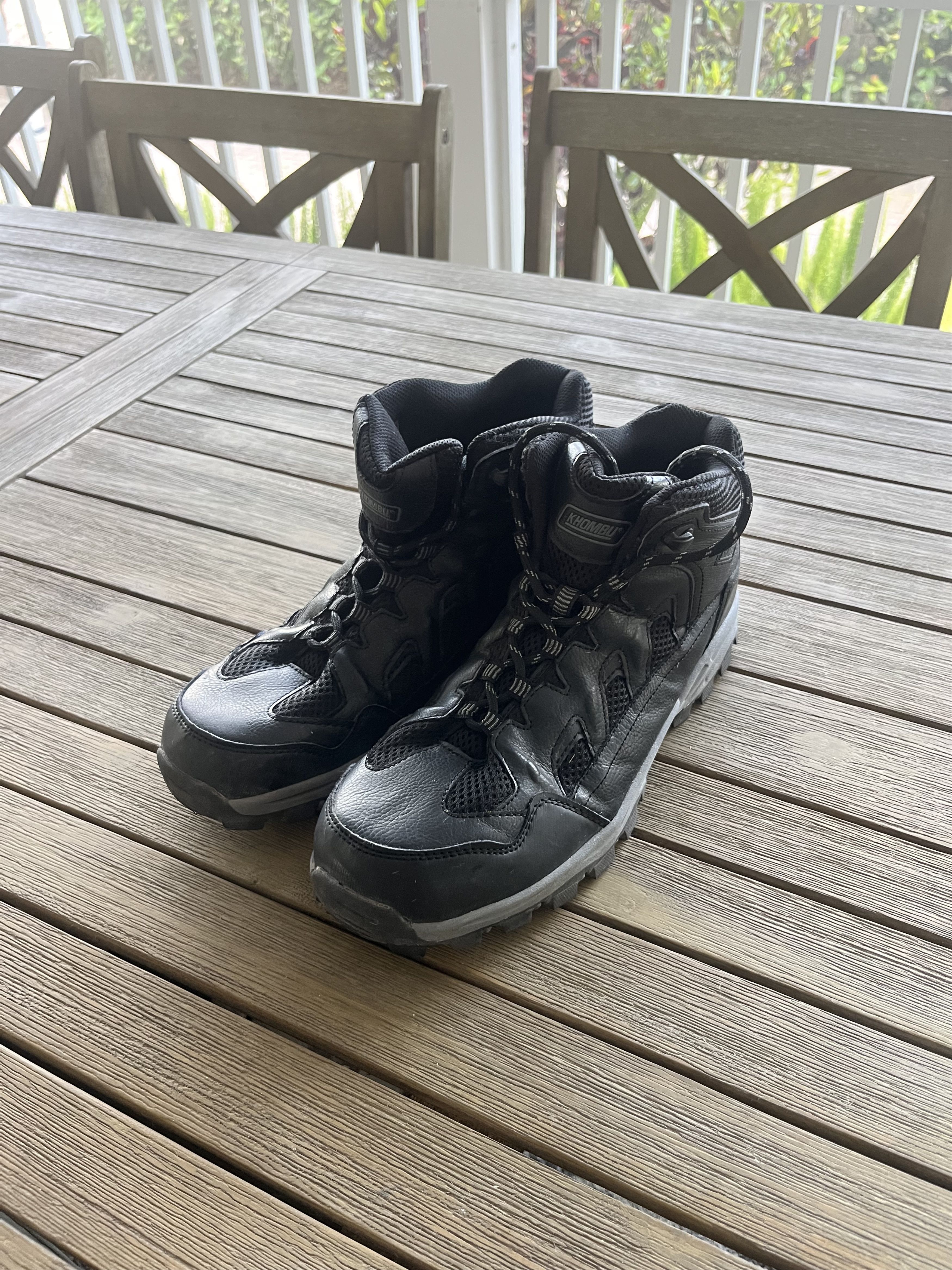 Vintage Weather Resistant Boots Size US 9 / EU 42 - 1 Thumbnail