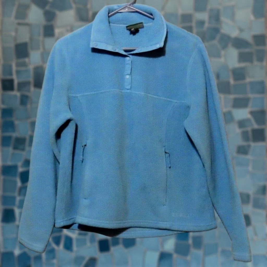 Vintage LL Bean Womens M Regular 1/4 Snap Sweater Pullover Light Blue Fleece Shirt Pullover Mens Womens Girls Boys Size M / US 6-8 / IT 42-44 - 1 Thumbnail