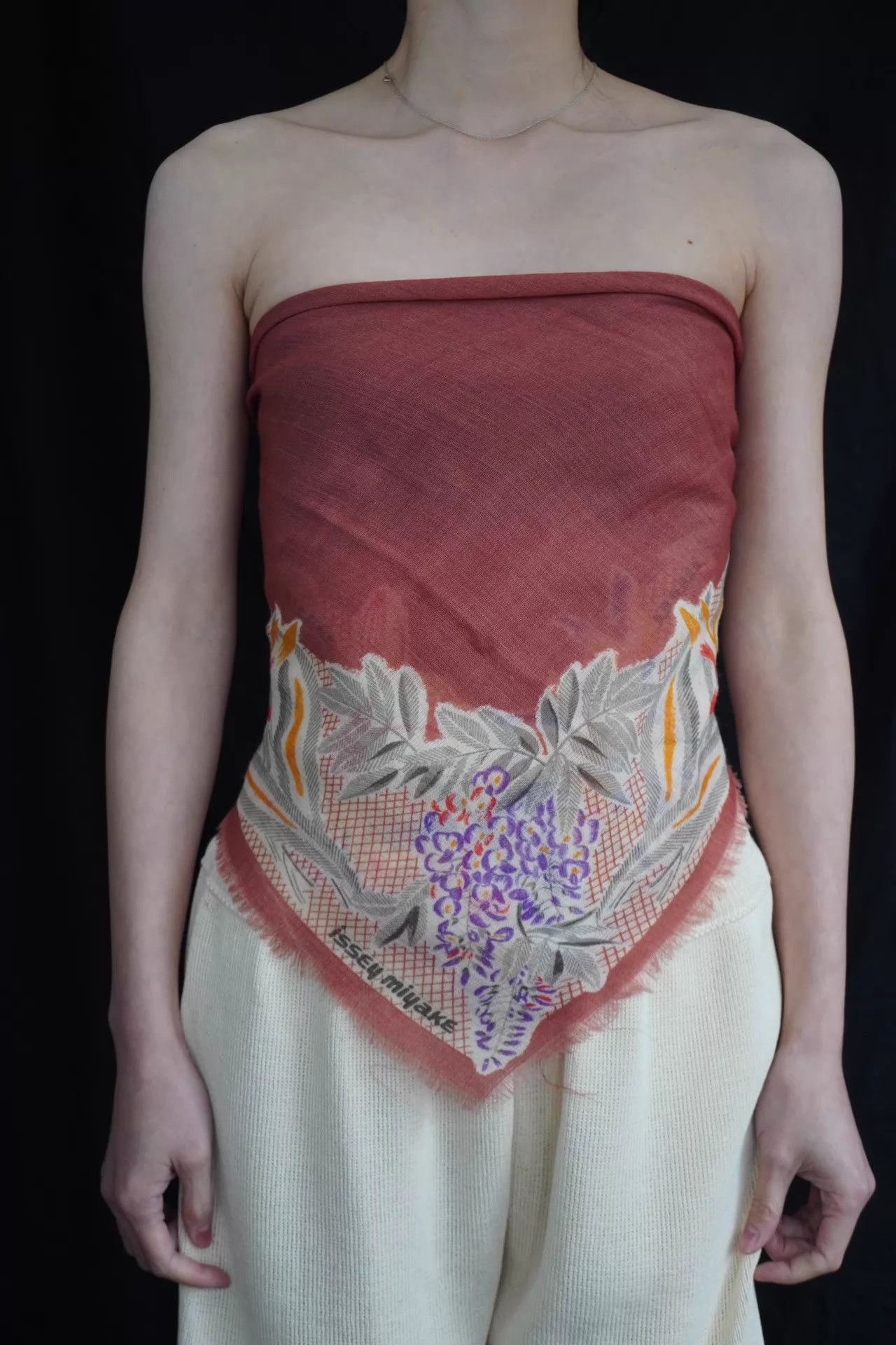 Issey Miyake Issey Miyake 1970s Salmon Pink Tropical Floral Wool Scarf Size ONE SIZE - 4 Thumbnail
