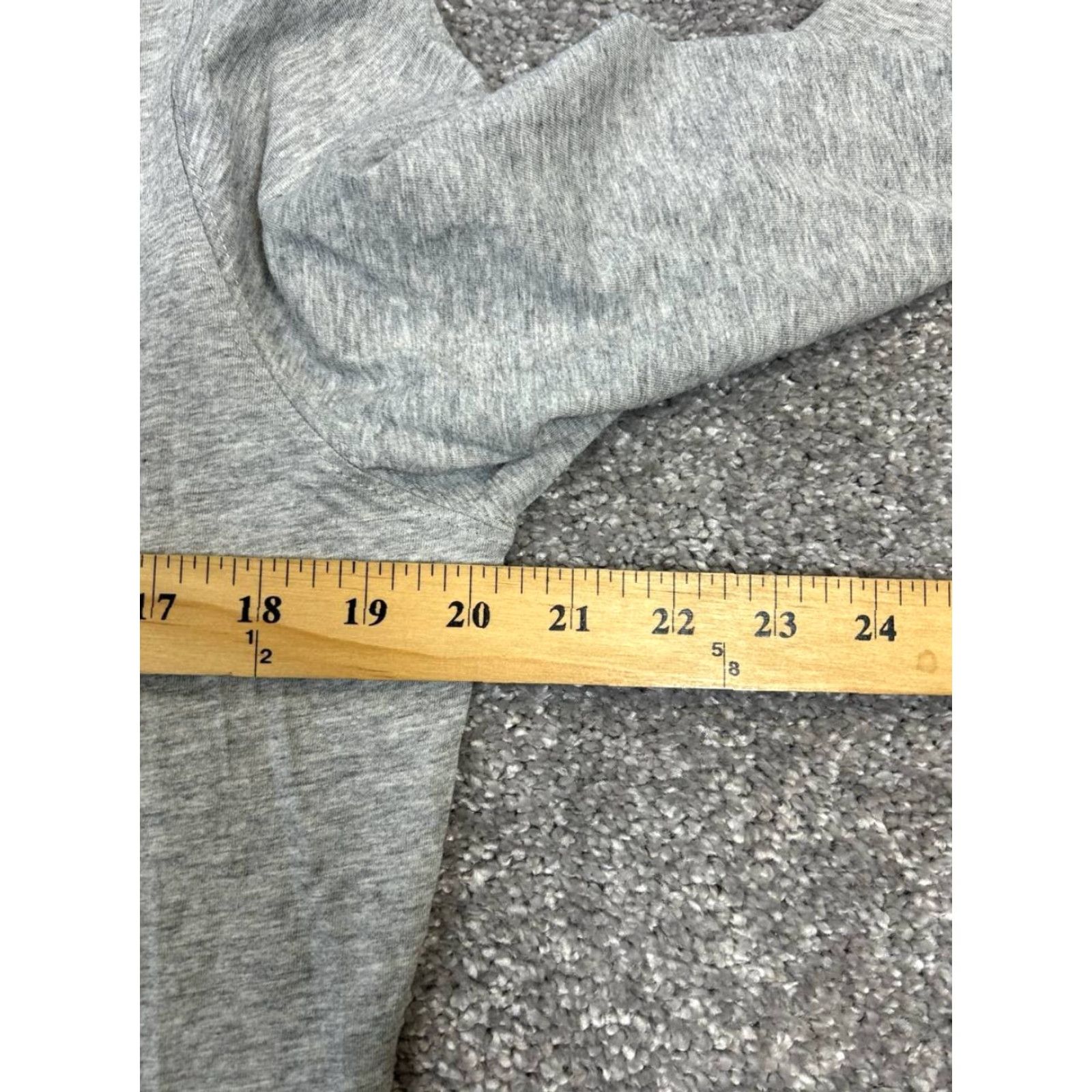 Vineyard Vines Vineyard Vines Shirt Mens Medium Gray Cotton Pullover Size US M / EU 48-50 / 2 - 5 Thumbnail