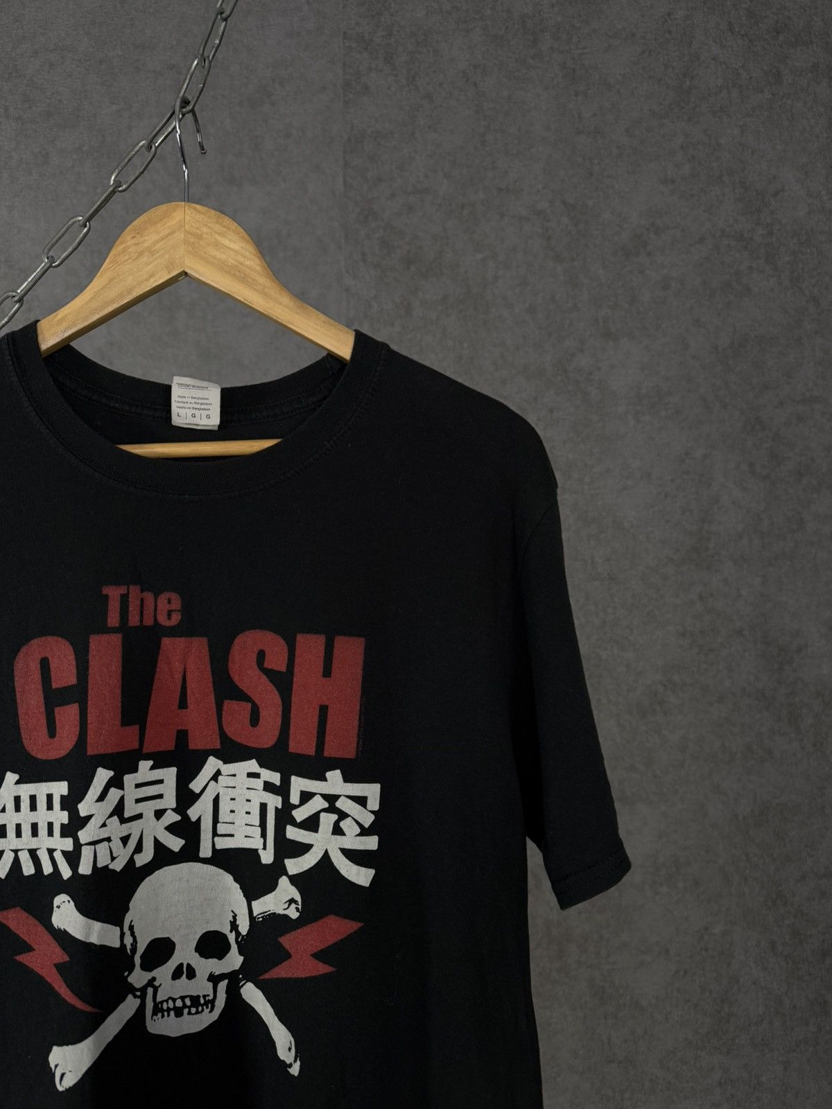 Band Tees The Clash rock band tee Size US L / EU 52-54 / 3 - 2 Thumbnail