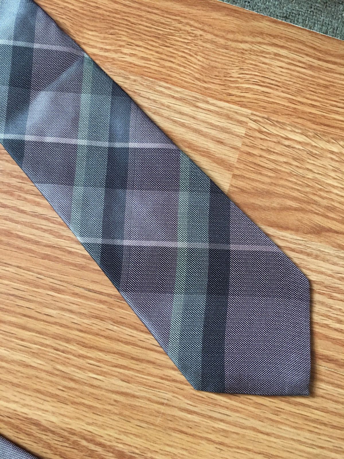 Burberry Burberry London Gray Purple Check Plaid Silk Mens Tie Size ONE SIZE - 2 Thumbnail