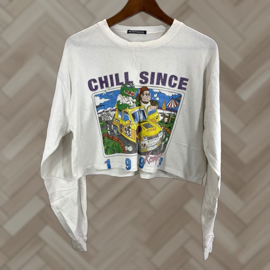 Brandy Melville VINTAGE Brandy Melville Kon Kay Chill Since 1993 Long Sleeve Crop Top Womens 90s T-Shirt White Logo XS? wait size One Size. Size ONE SIZE - 1 Thumbnail