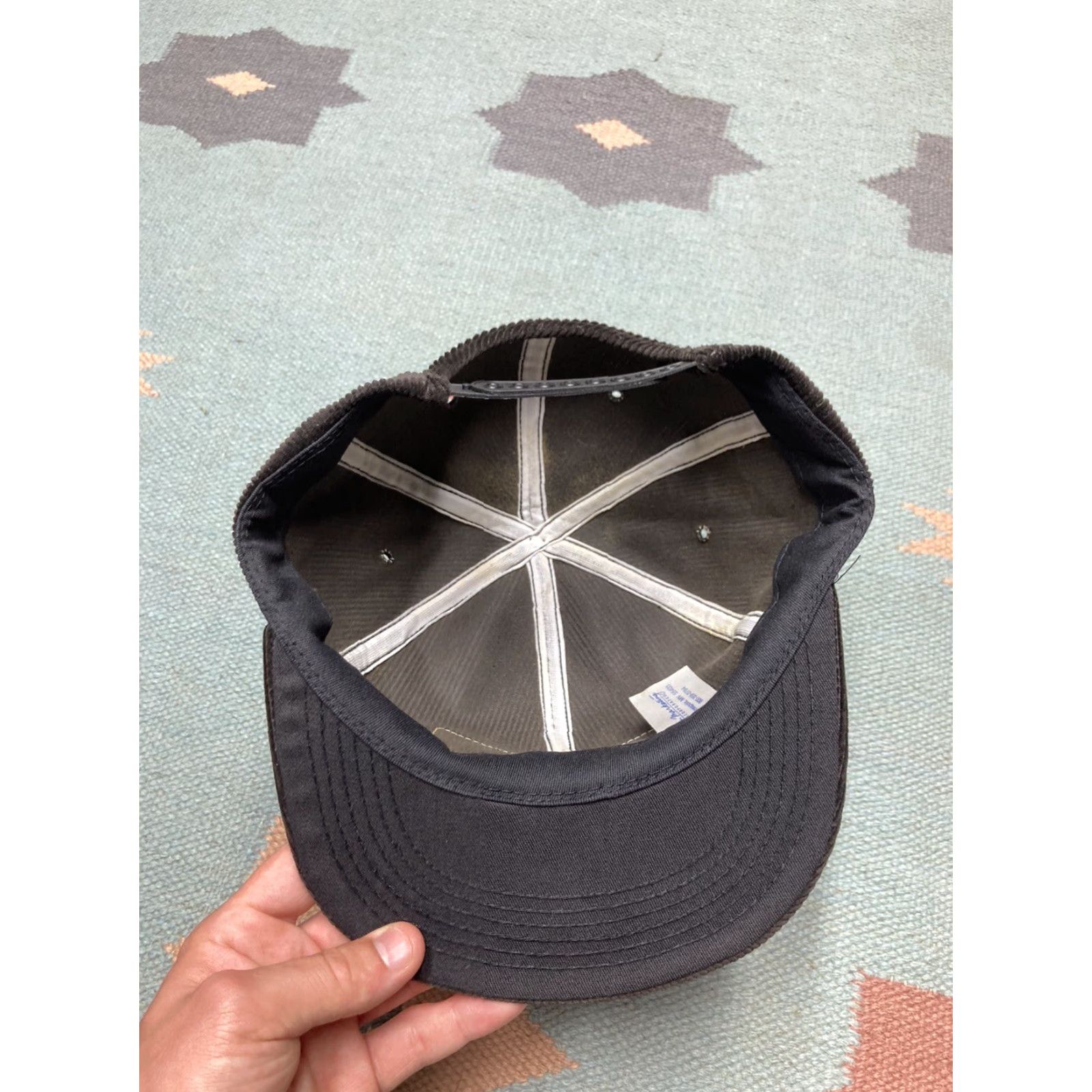 Vintage VINTAGE Snap-Back Corduroy Hat USA Made Black Adjustable Men Men's Snapback Size ONE SIZE - 5 Thumbnail
