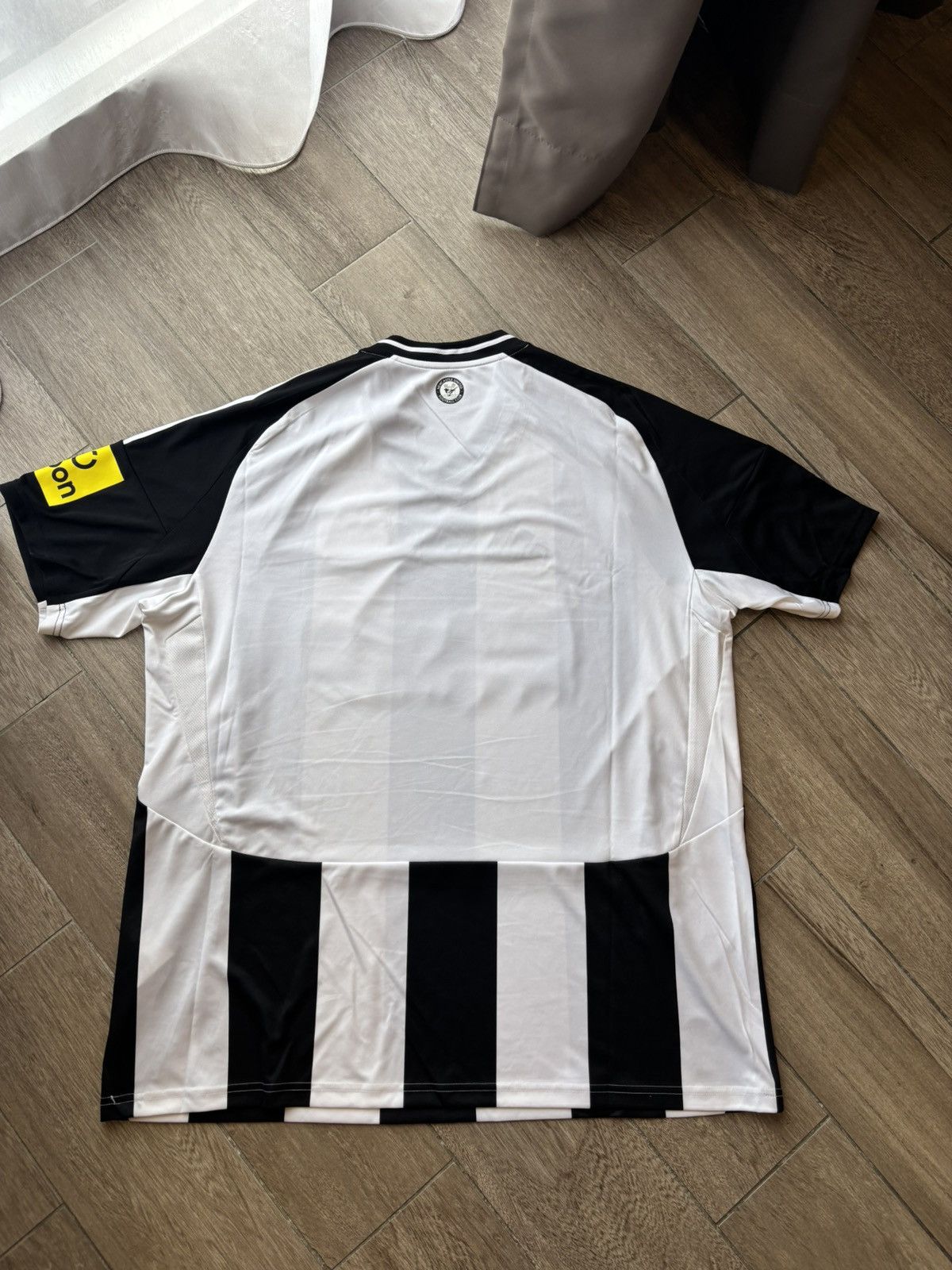 Adidas Newcastle 2024-2025 Home Jersey Size US XXL / EU 58 / 5 - 2 Thumbnail