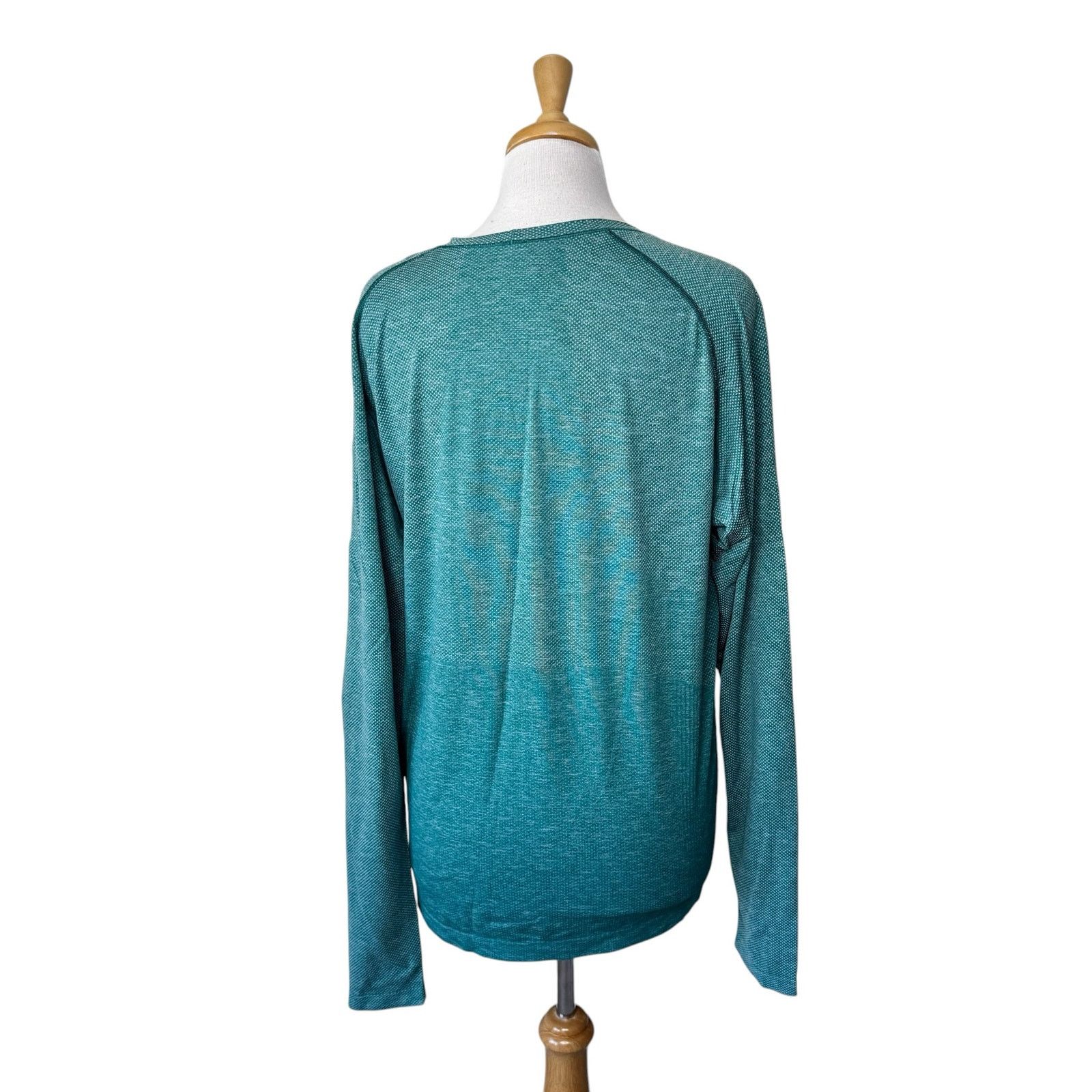 Lululemon LULULEMON Set of (2) Men's Metal Vent Tech Long Sleeve Tops Size US L / EU 52-54 / 3 - 2 Thumbnail
