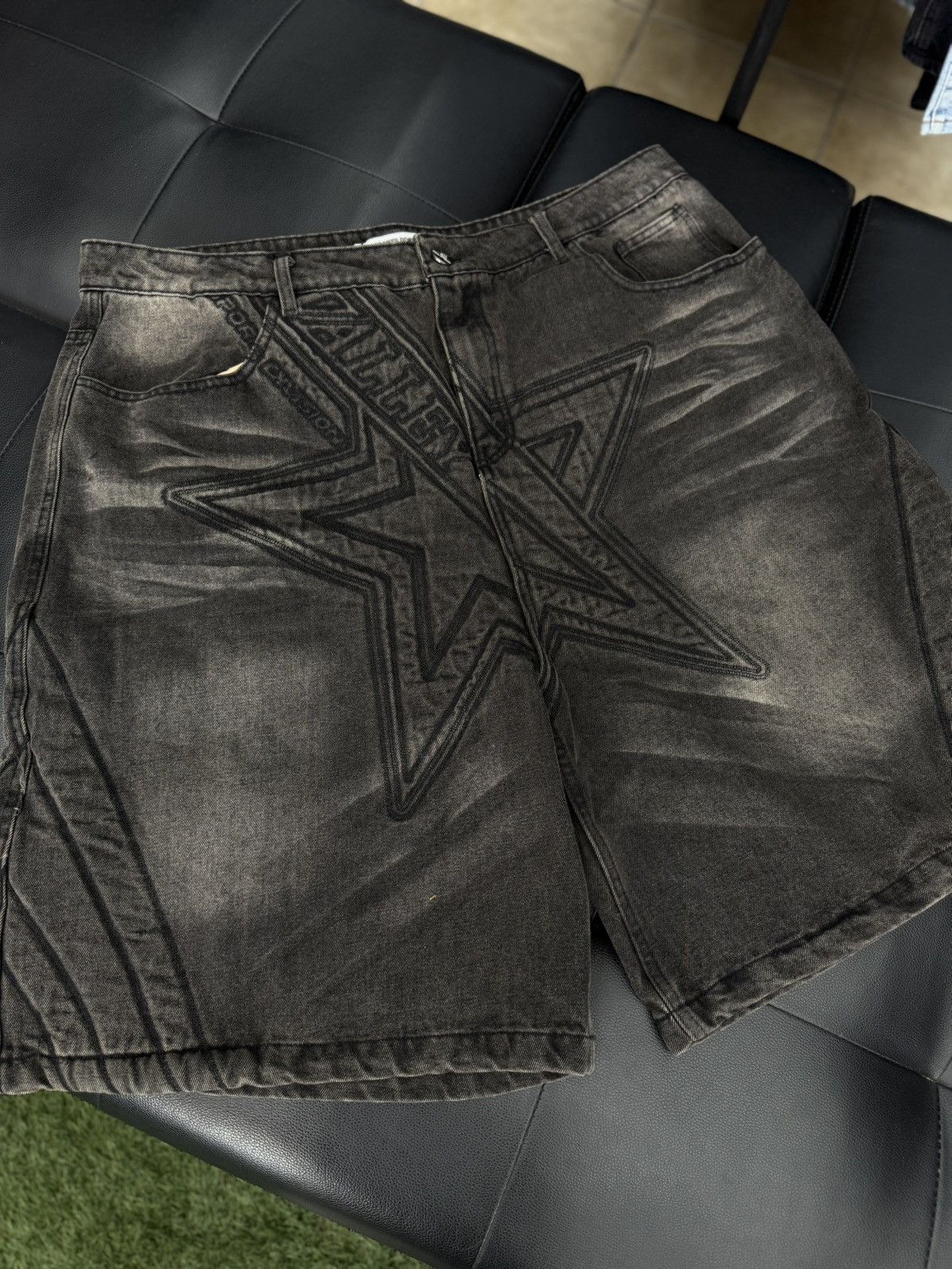 Vale Valley Vale Black Shorts Size 38 (NEW) Size US 38 / EU 54 - 3 Thumbnail