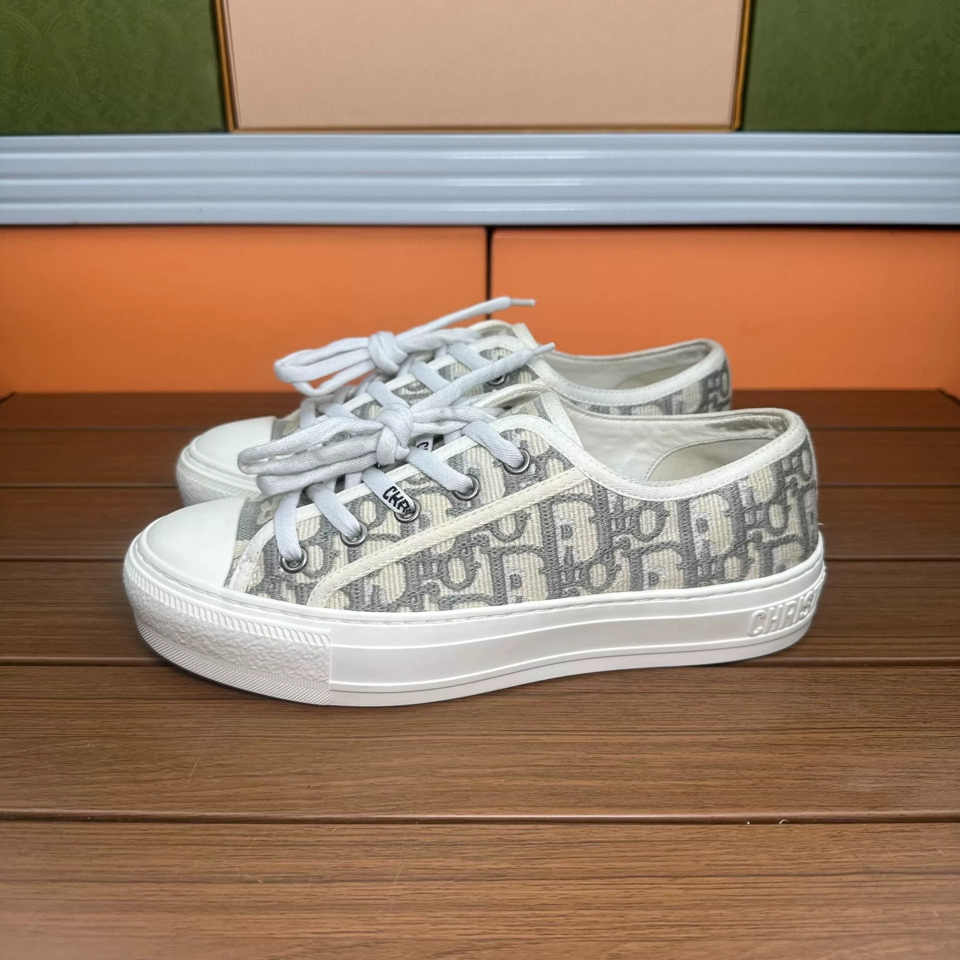 Dior Dior Gray Lowtop Sneakers it_36 Women Size US 6 / IT 36 - 1 Thumbnail