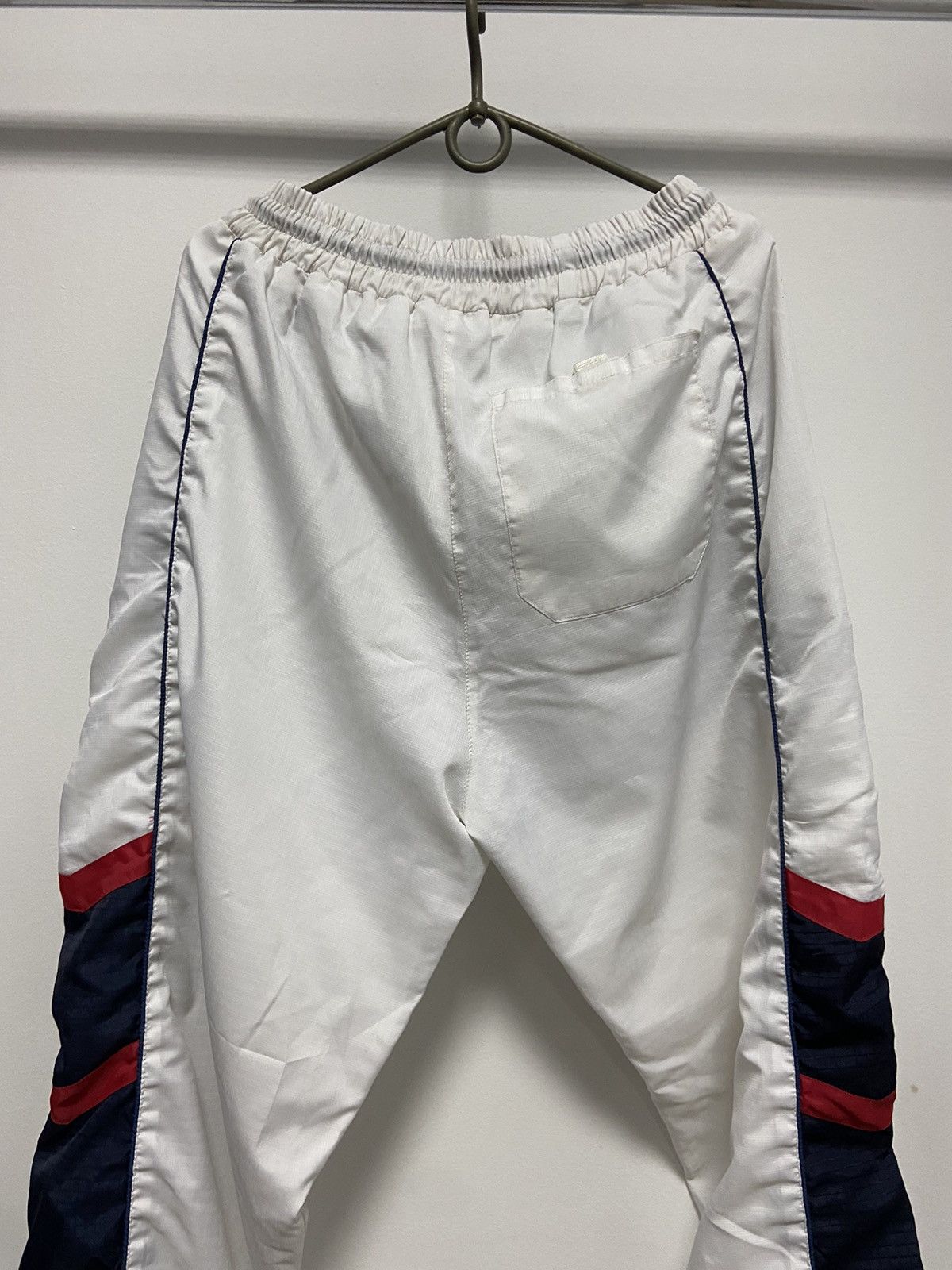 Tommy Hilfiger × Vintage Tommy Hilfiger vintage nylon pants logo skate casuals Size US 36 / EU 52 - 4 Thumbnail