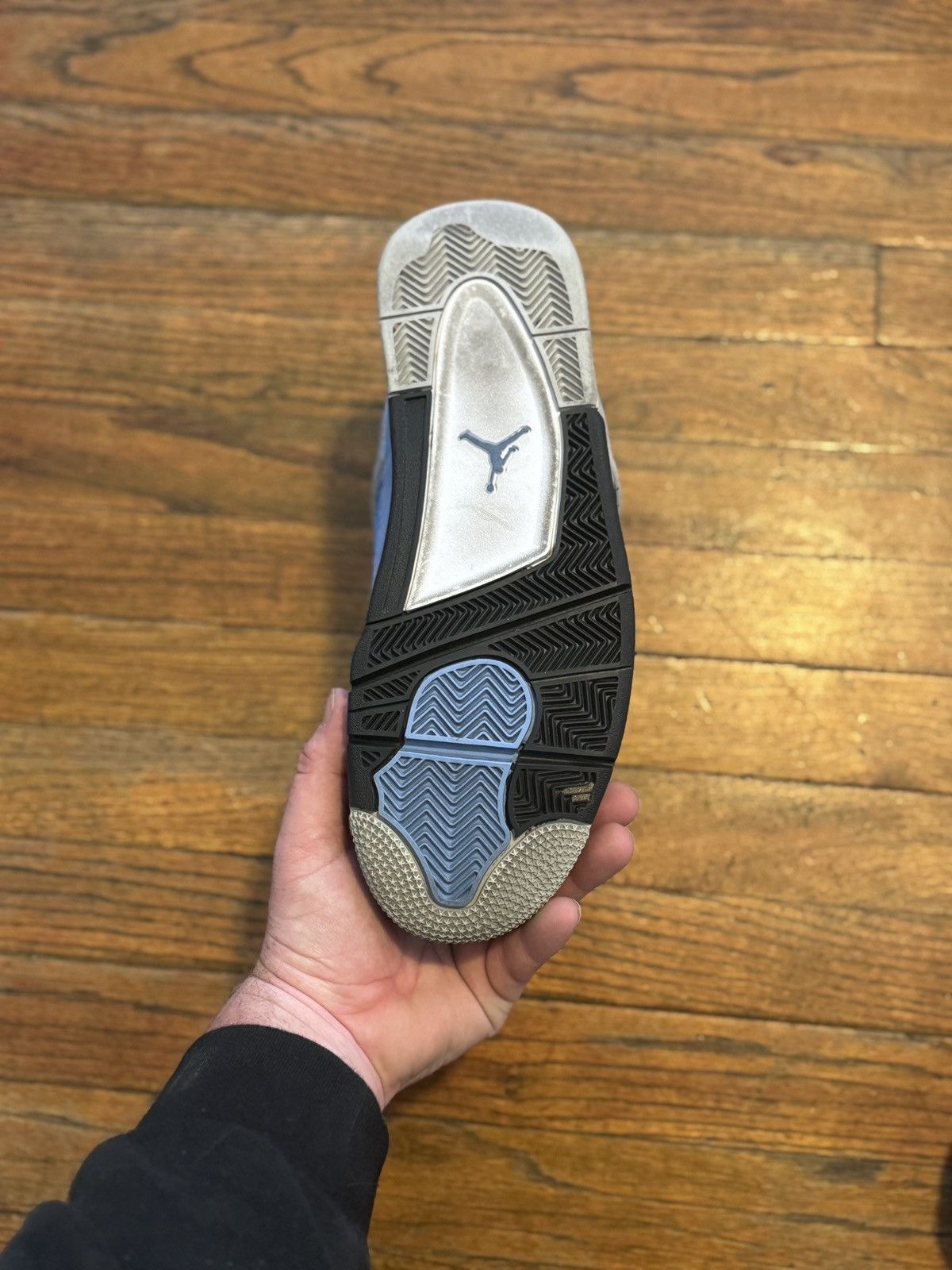 Jordan Brand × Nike JORDAN 4 RETRO UNIVERSITY UNC BLUES Size US 11.5 / EU 44-45 - 16 Thumbnail