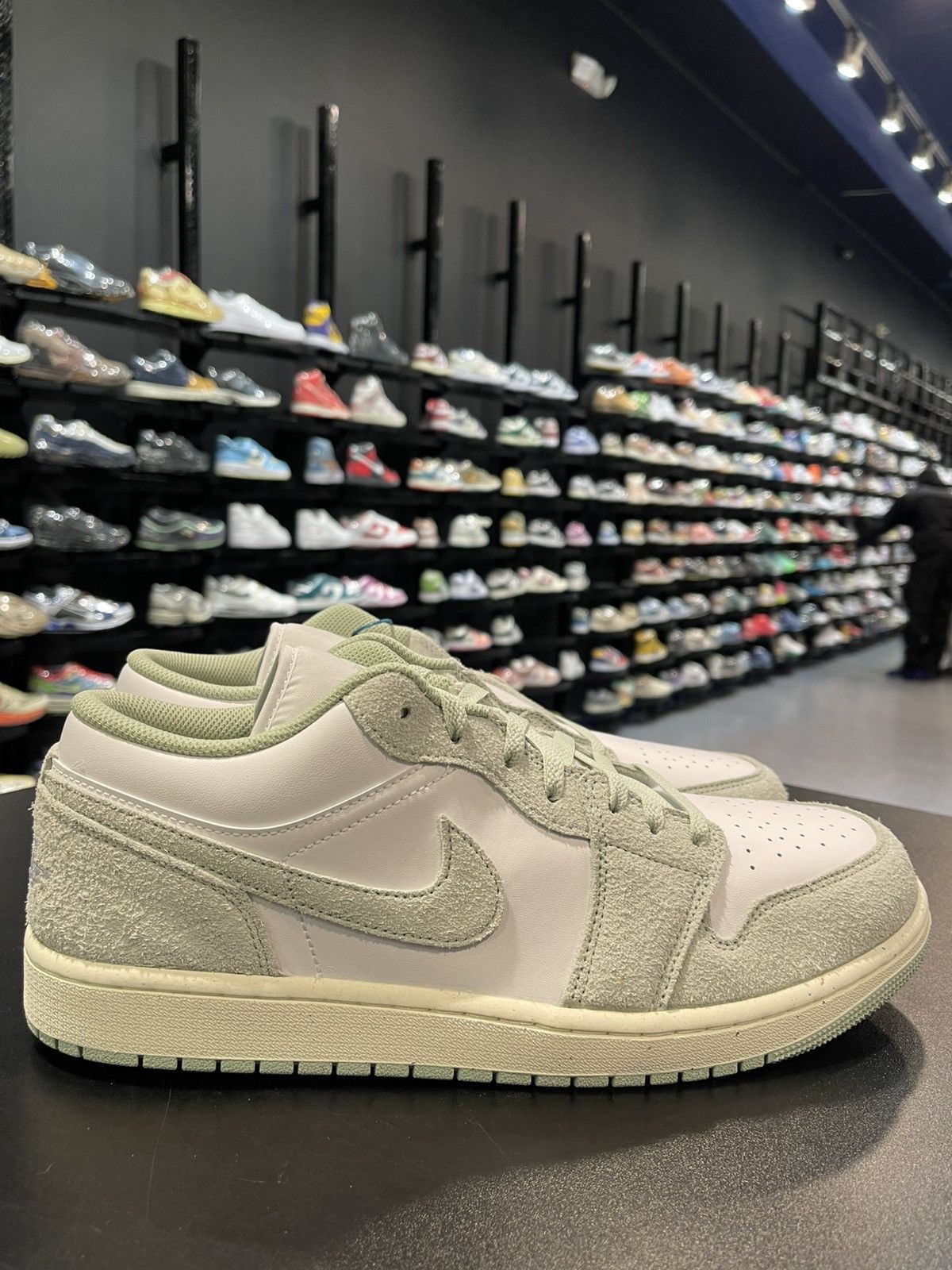 Jordan Brand Size 13 - Jordan 1 Low SE Seafoam Size US 13 / EU 46 - 3 Thumbnail
