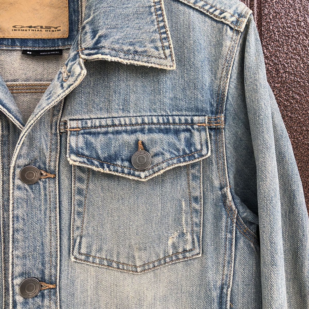Oakley Vintage Oakley Denim Trucker Jacket Size US M / EU 48-50 / 2 - 4 Thumbnail