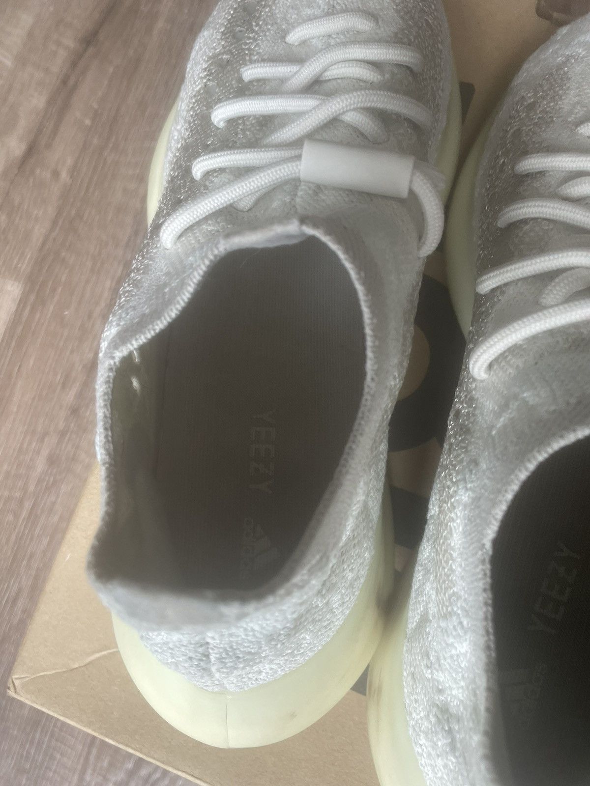 Adidas × Yeezy Yeezy Boost 380 Calcite Glow Size US 8 / EU 41 - 4 Thumbnail