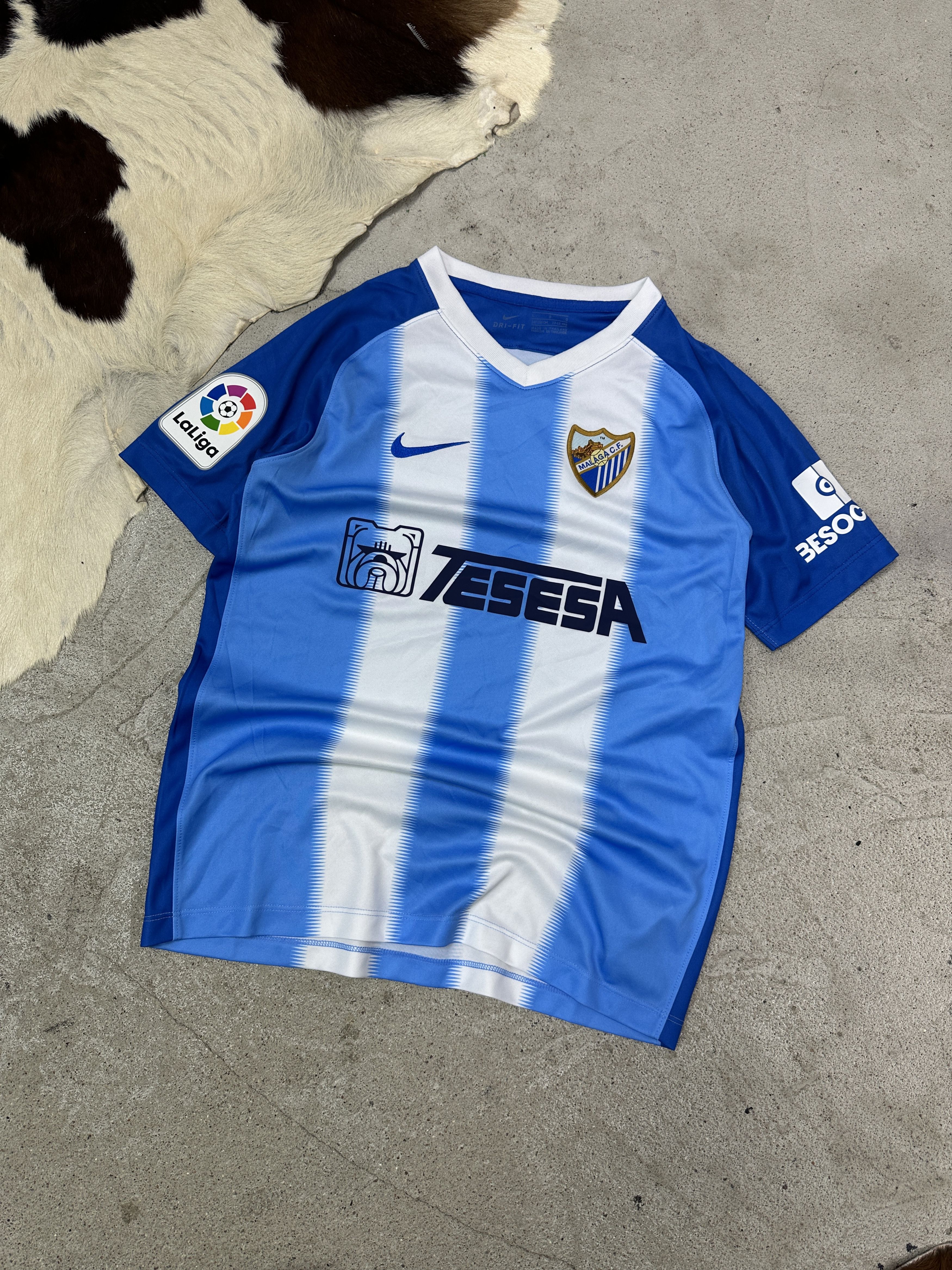 Nike Vintage Sporty Babytee Nike Malaga CF 18/19 Jersey Y2K Size US XS / EU 42 / 0 - 1 Thumbnail