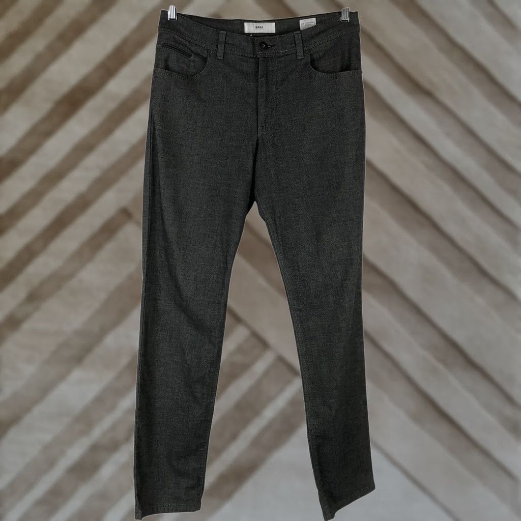 BRAX BRAX FEEL GOOD - MEN'S Jeans - 32 x 32 - Regular - Gray Cooper - Cotton Blend - Straight - Size 32 Mens Size US 32 / EU 48 - 1 Thumbnail