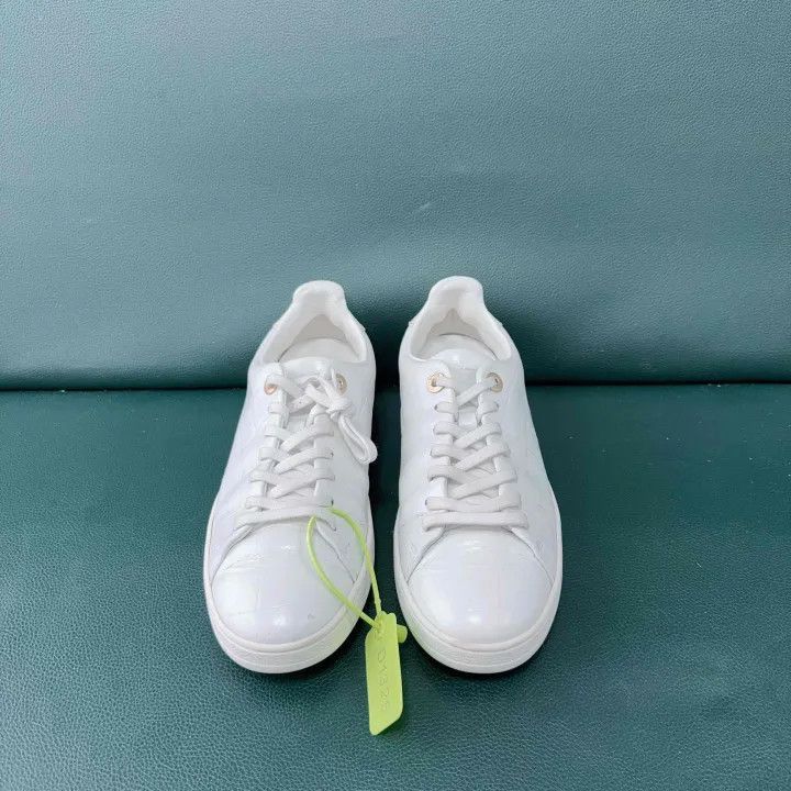 Louis Vuitton Louis Vuitton Frontrow White Fashion Sneakers -2508 Size US 7 / IT 37 - 2 Thumbnail