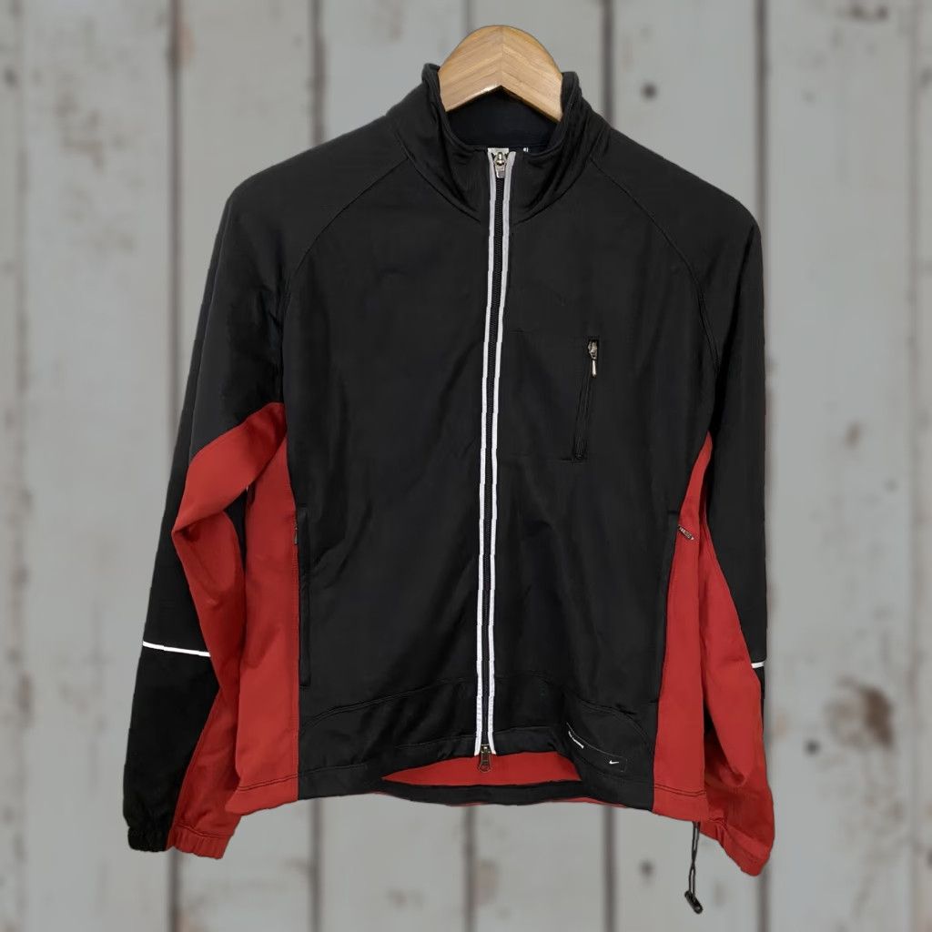 Nike Womens Small Nike Running Full Zip Jacket S Clima Fit Red Black Vented Track Jacket Compact Fit Size S / US 4 / IT 40 - 1 Thumbnail