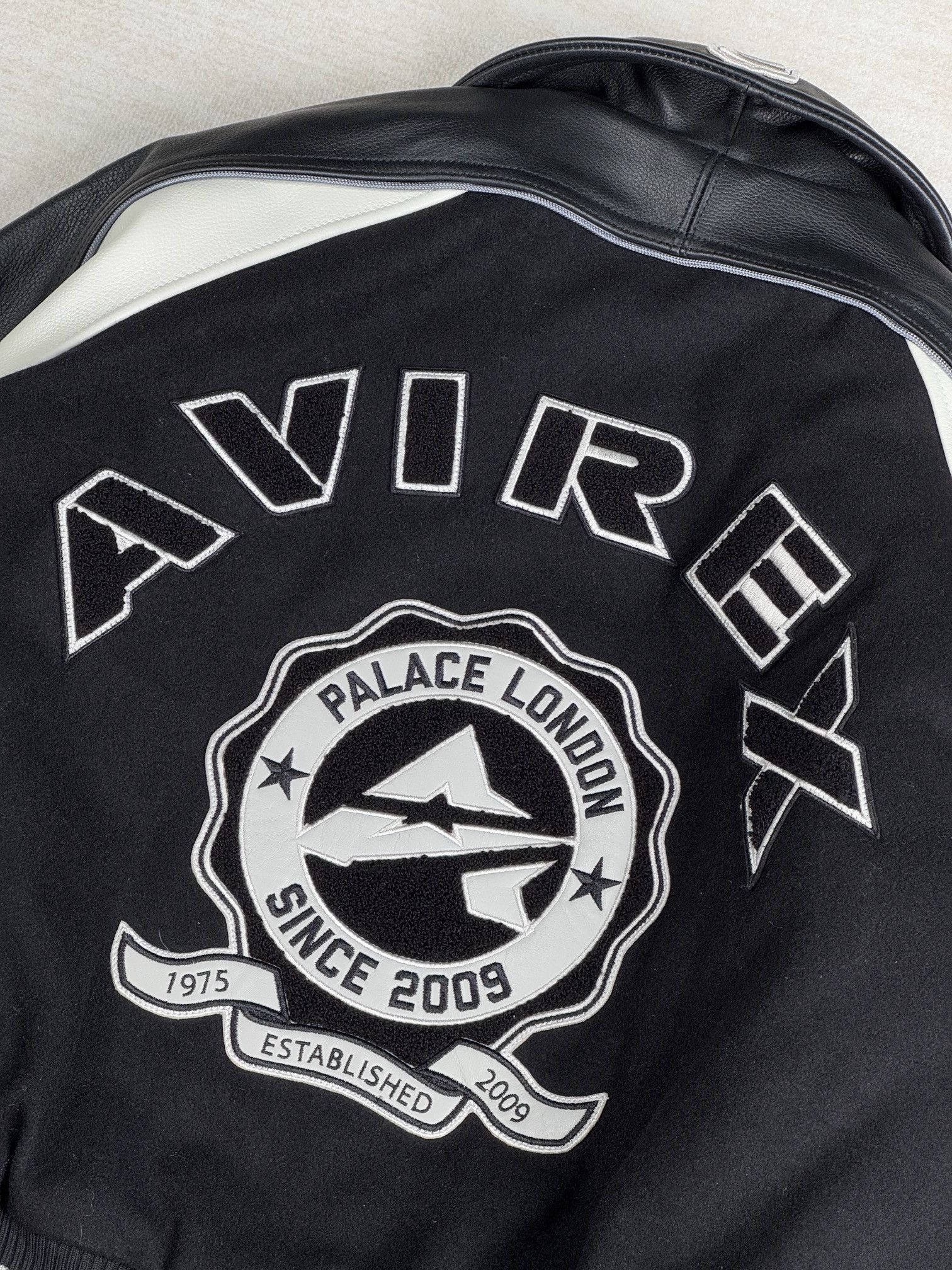 Avirex × Palace leather varsity jacket Size US M / EU 48-50 / 2 - 2 Thumbnail