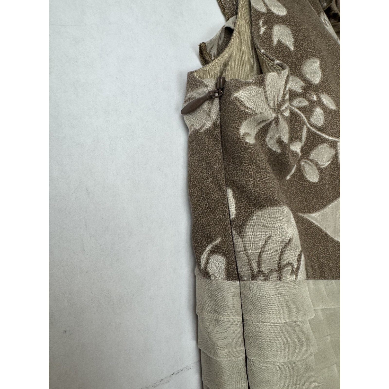 Anthropologie Anthropologie Burlapp Cottagecore Neutral Floral Dress Small Size S / US 4 / IT 40 - 11 Thumbnail