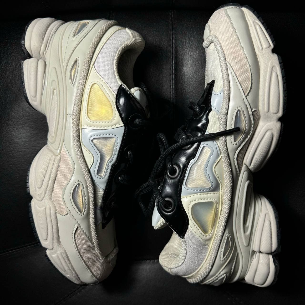 Adidas × Raf Simons 8,5us Adidas Raf Simons Ozweego Cream White Size US 8.5 / EU 41-42 - 8 Thumbnail
