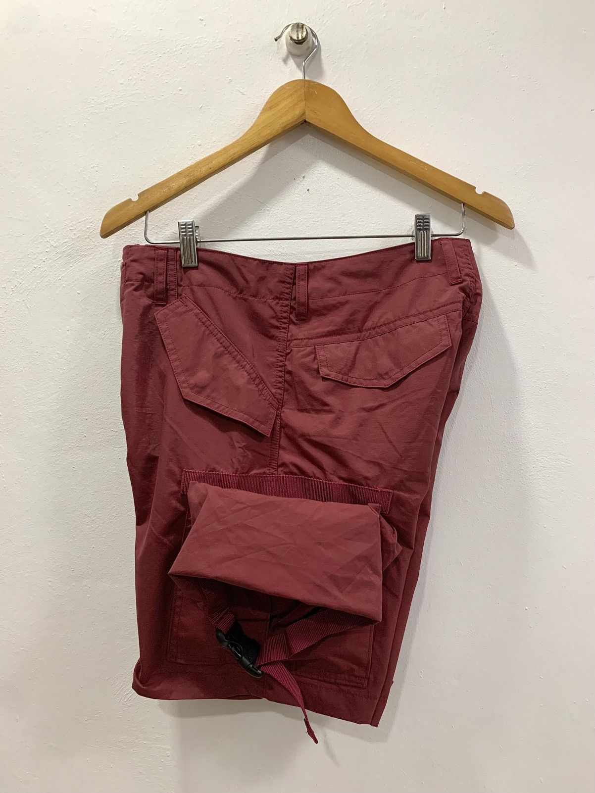 meanswhile MEANSWHILE JAPAN WATERPROOF TUSSAH CARGO PT SHORTS Size US 32 / EU 48 - 4 Thumbnail